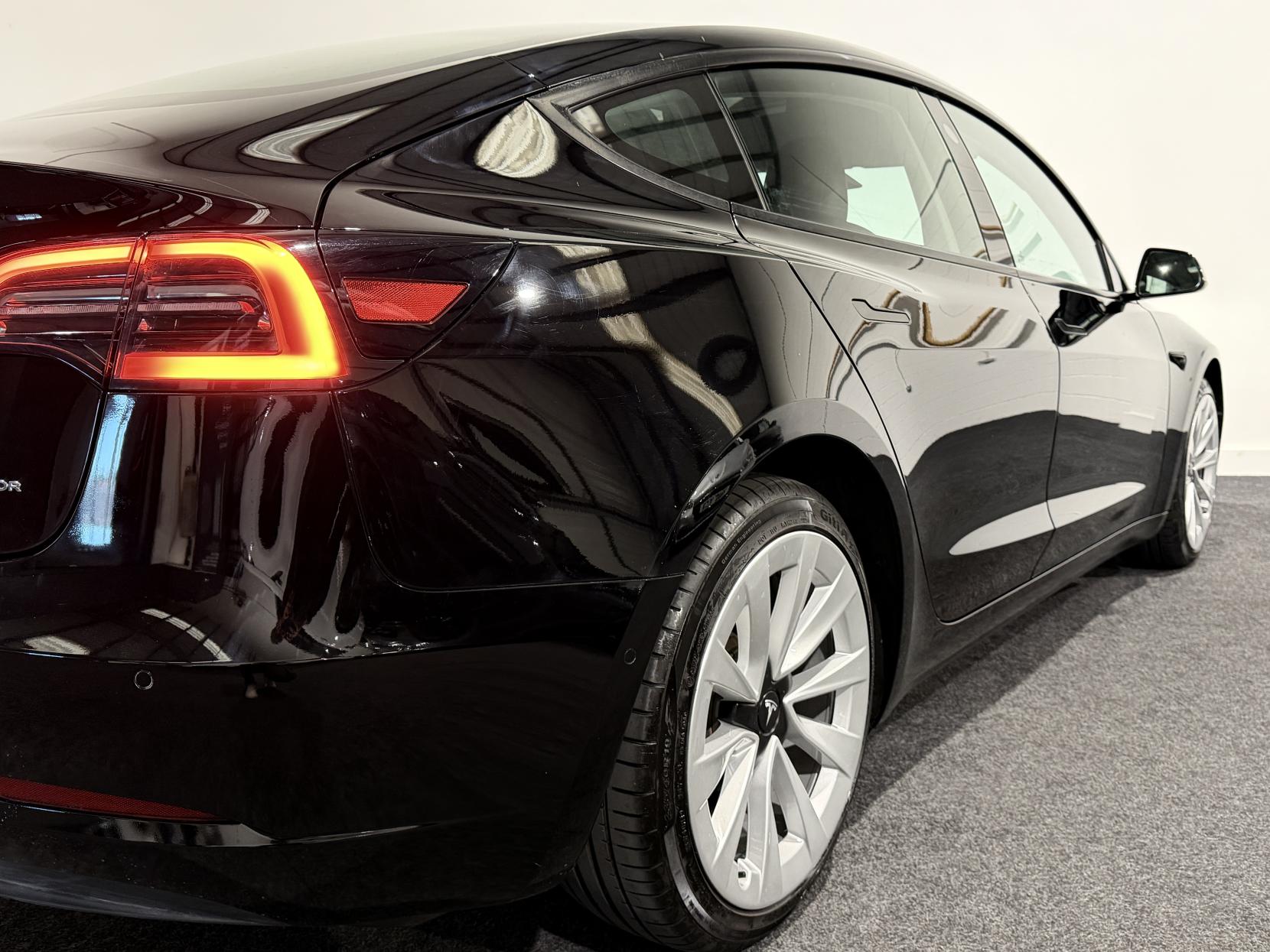 Tesla Model 3 (Dual Motor) Long Range Saloon 4dr Electric Auto 4WDE (346 ps)