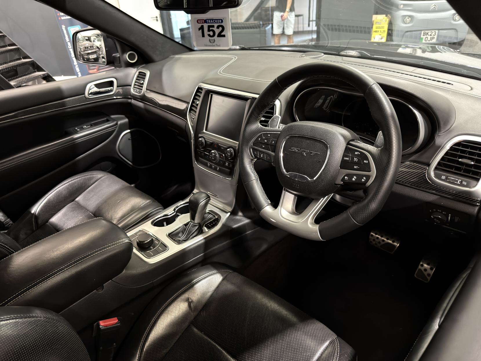 Jeep Grand Cherokee 6.4