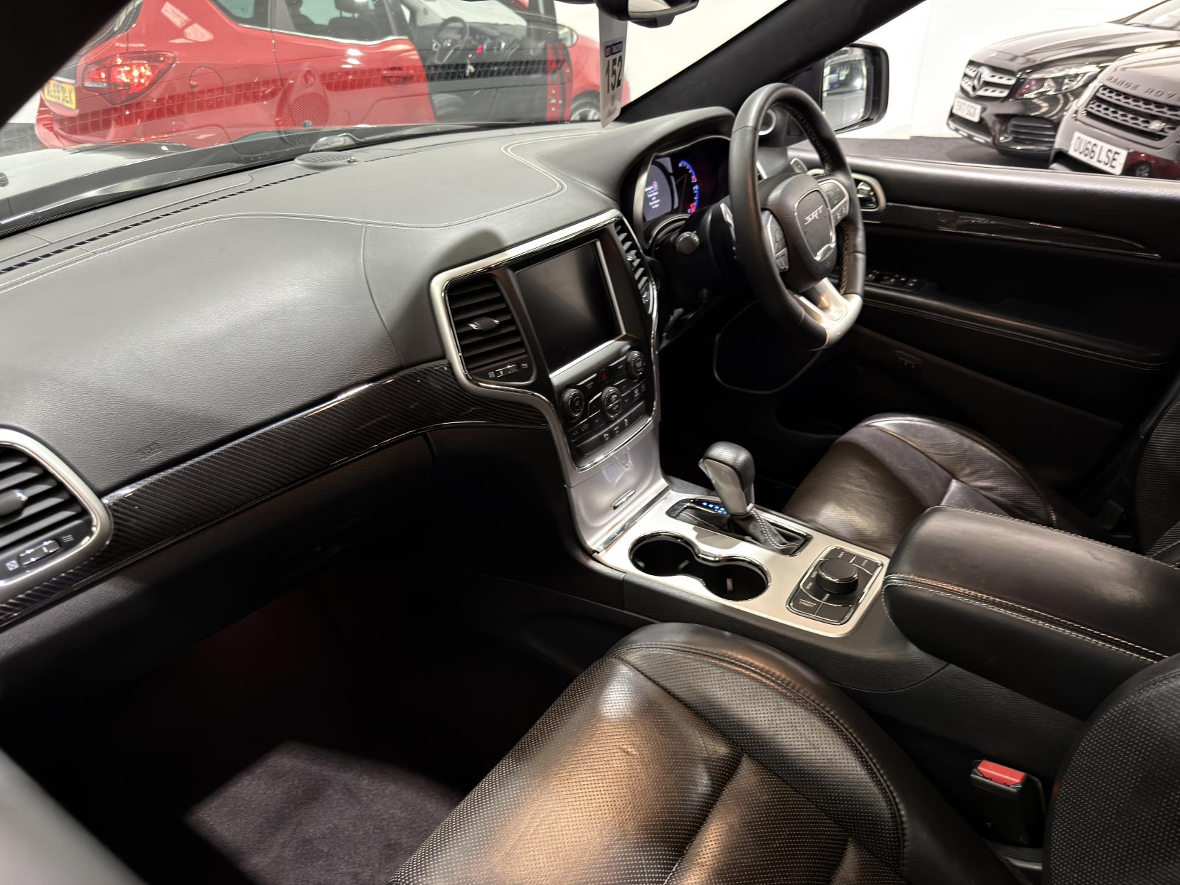 Jeep Grand Cherokee 6.4