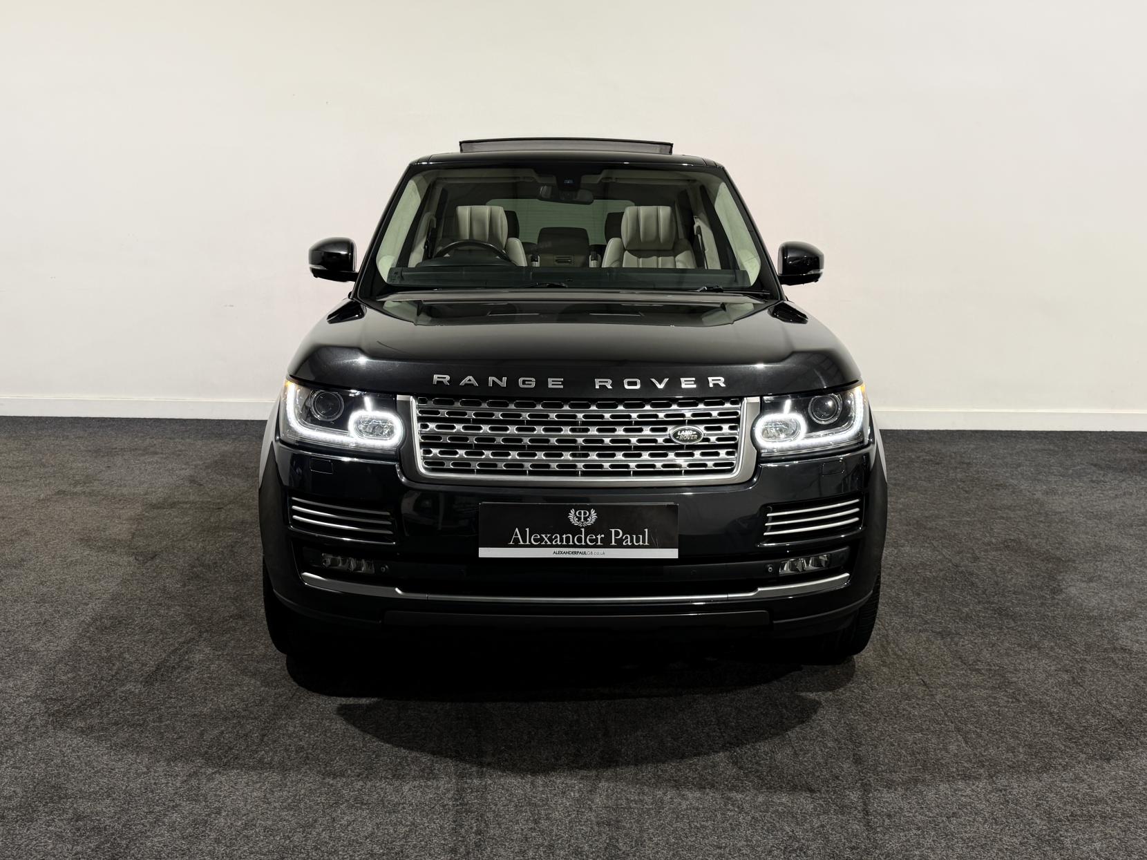 Land Rover Range Rover 3.0 TD V6 Autobiography SUV 5dr Diesel Auto 4WD Euro 5 (s/s) (258 ps)