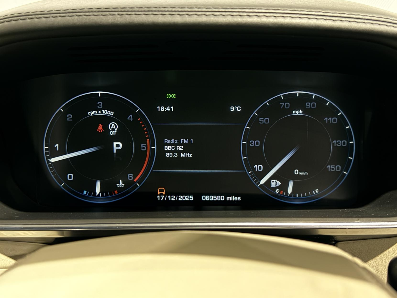 Land Rover Range Rover 3.0 TD V6 Autobiography SUV 5dr Diesel Auto 4WD Euro 5 (s/s) (258 ps)