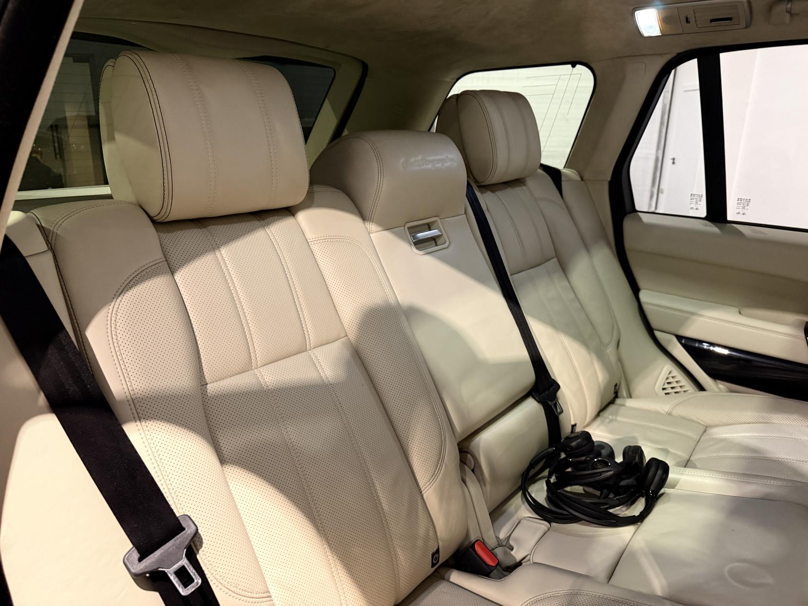 Land Rover Range Rover 3.0 TD V6 Autobiography SUV 5dr Diesel Auto 4WD Euro 5 (s/s) (258 ps)