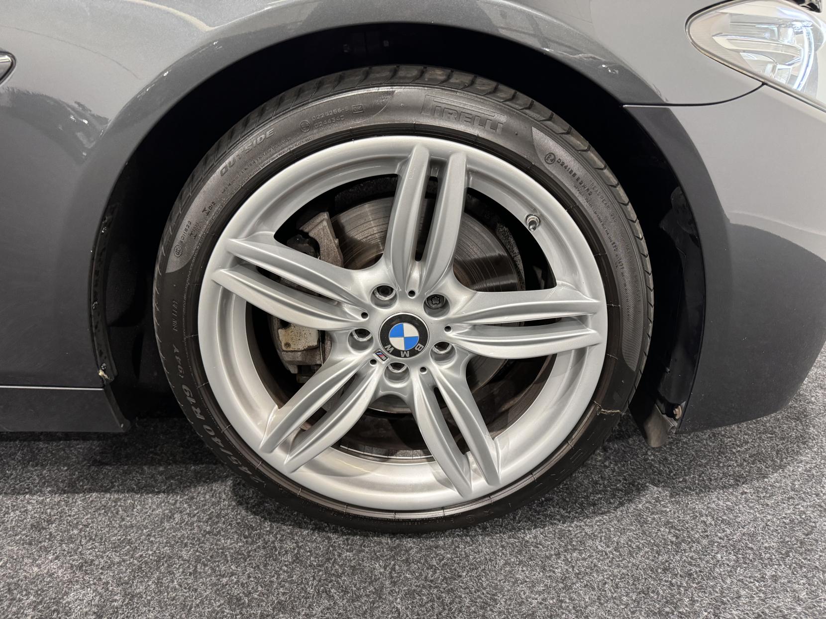 BMW 5 Series 3.0 530d M Sport Saloon 4dr Diesel Auto Euro 6 (s/s) (258 ps)