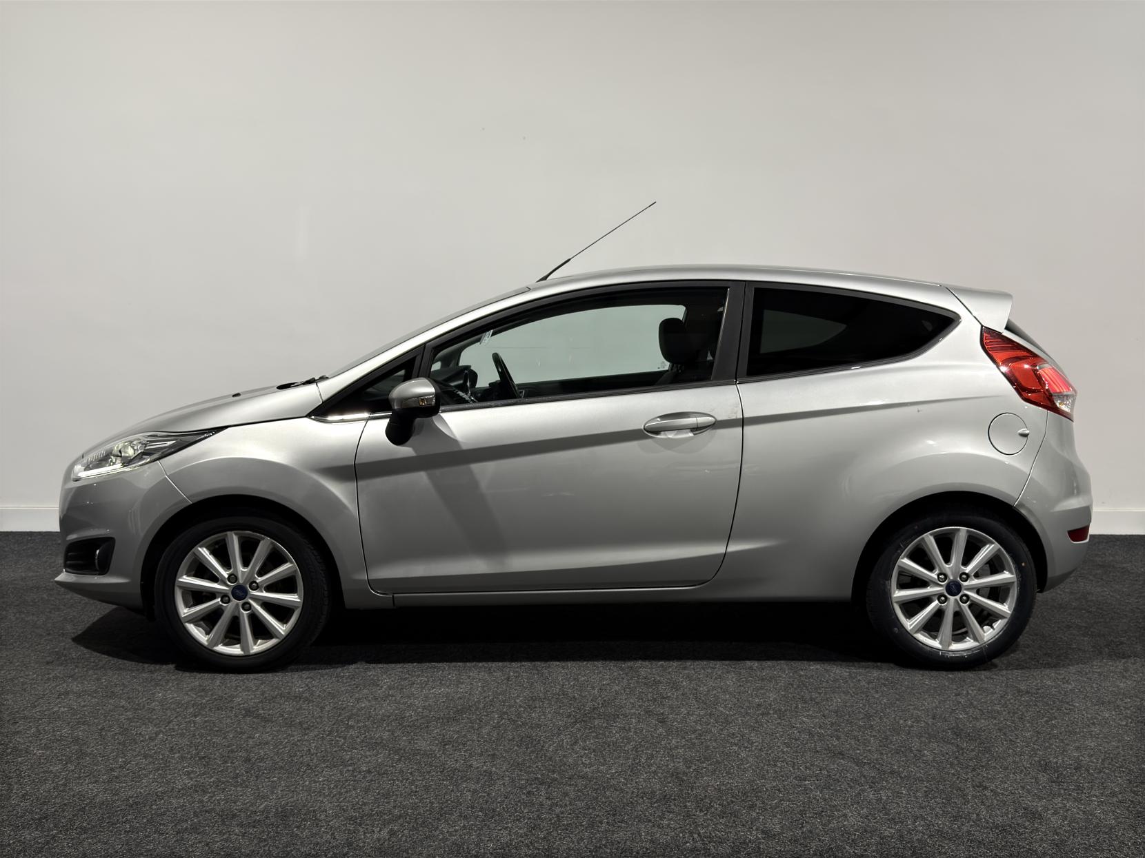 Ford Fiesta 1.5 TDCi Titanium Hatchback 3dr Diesel Manual Euro 6 (75 ps)