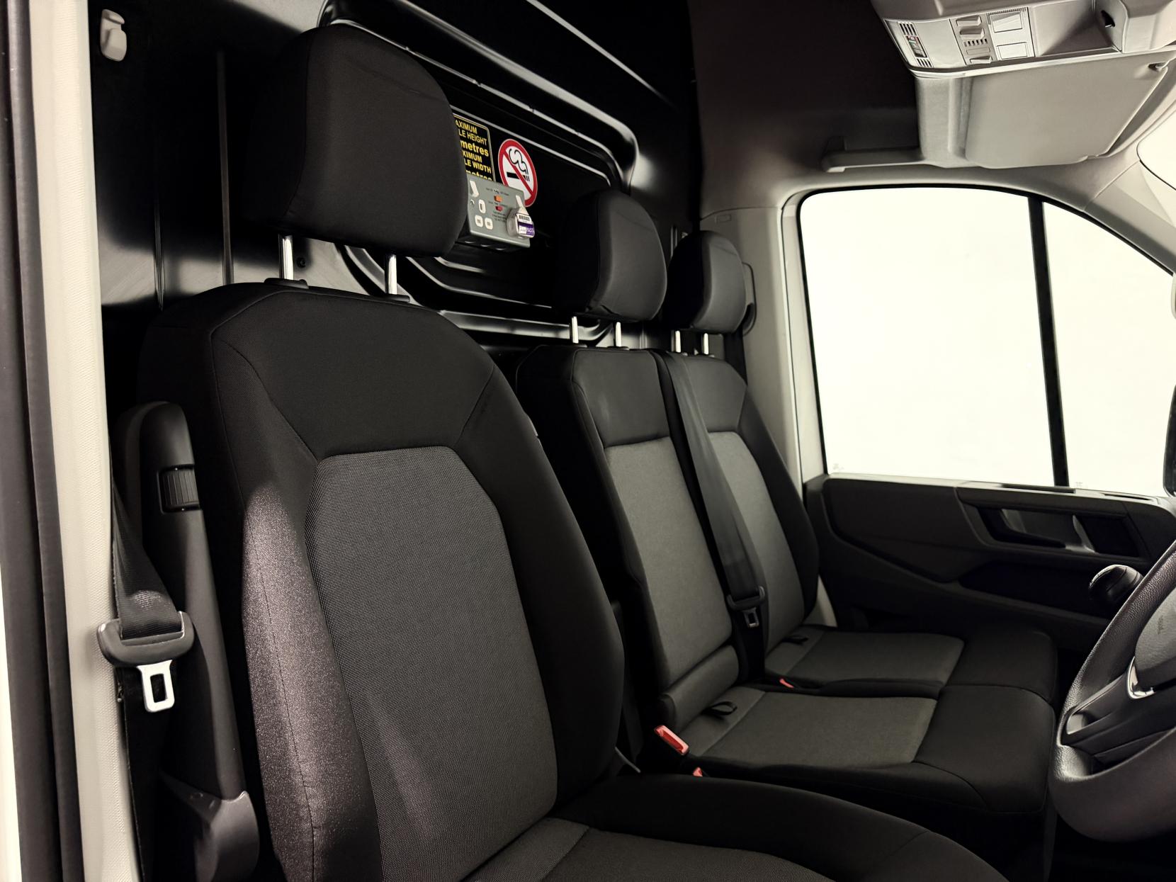 Volkswagen Crafter 2.0 TDI CR35 Trendline Panel Van 5dr Diesel Manual FWD MWB Euro 6 (s/s) (140 ps)