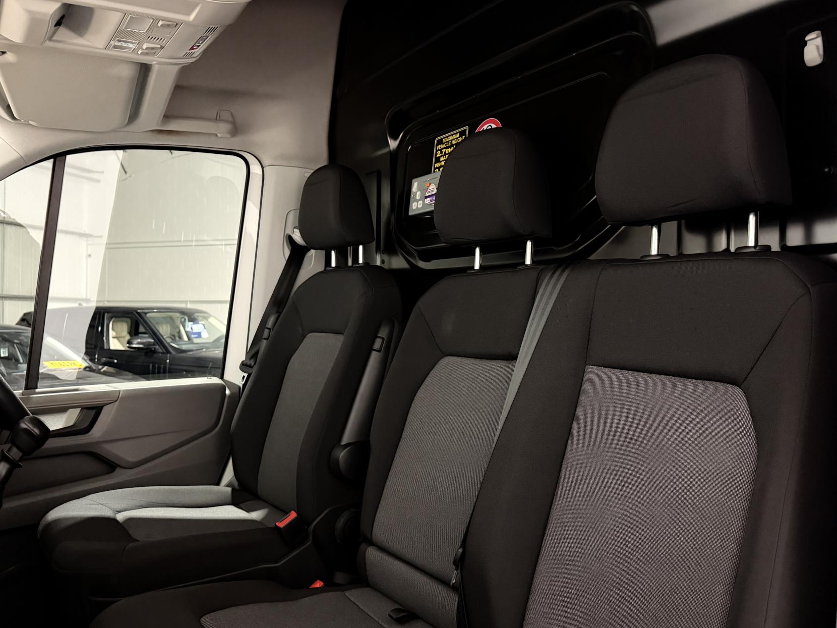 Volkswagen Crafter 2.0 TDI CR35 Trendline Panel Van 5dr Diesel Manual FWD MWB Euro 6 (s/s) (140 ps)