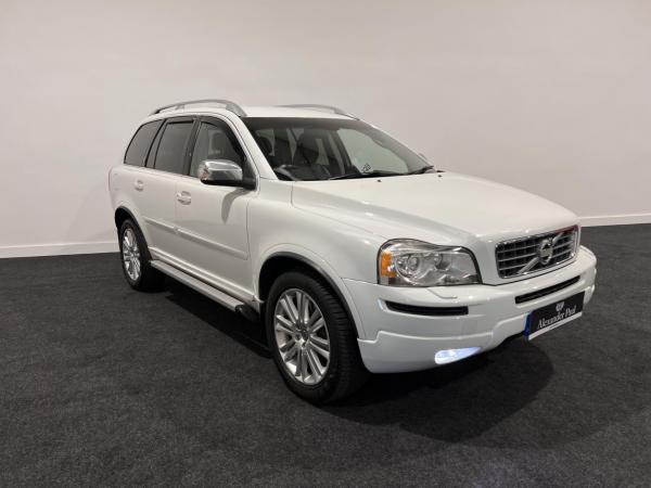 Volvo XC90 2.4 D5 Executive SUV 5dr Diesel Geartronic 4WD Euro 5 (200 ps)