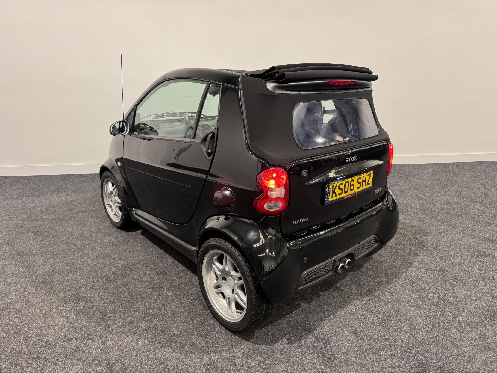 Smart fortwo 0.7 City BRABUS Cabriolet 2dr Petrol Automatic (127 g/km, 74 bhp)