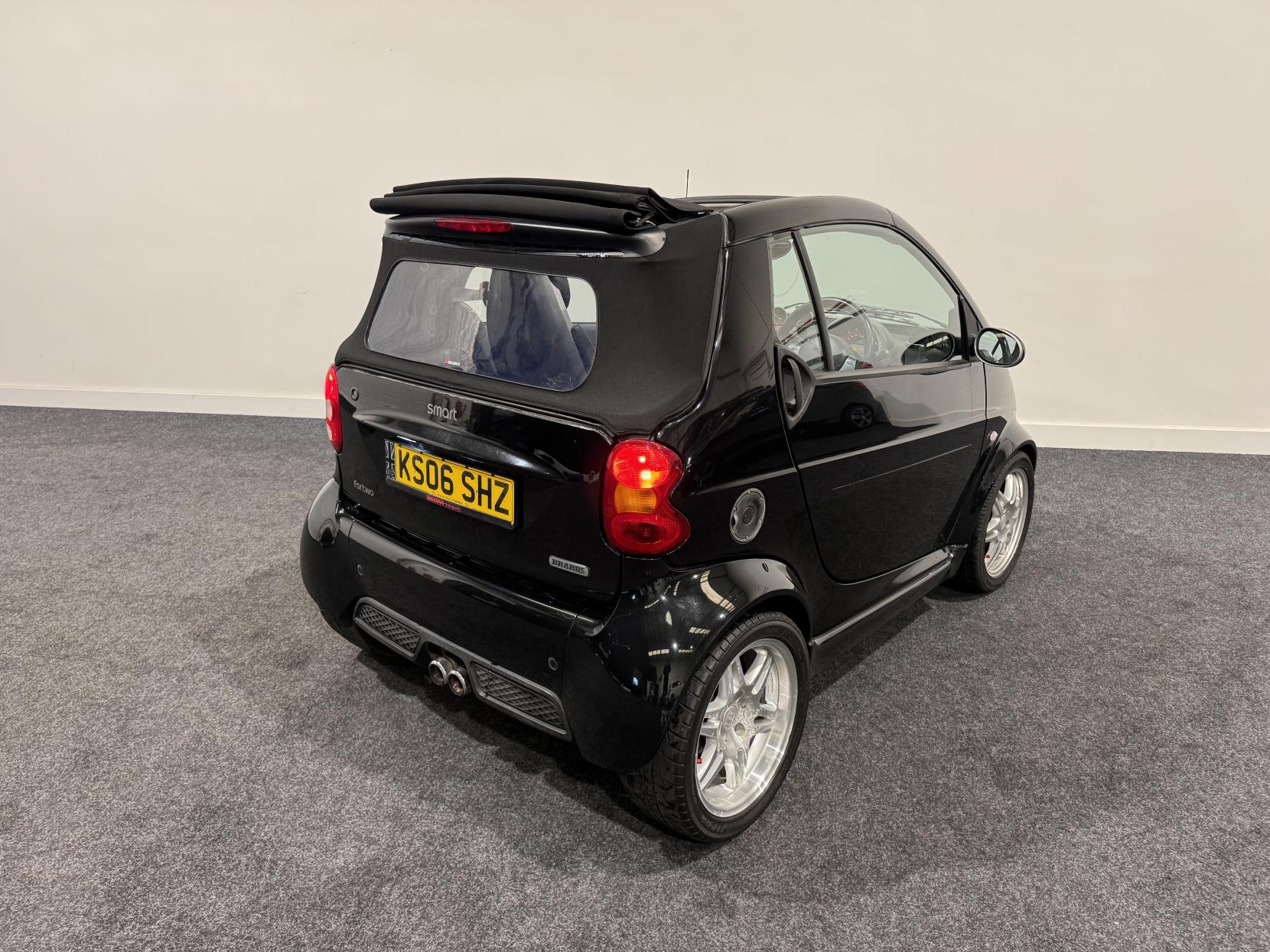 Smart fortwo 0.7 City BRABUS Cabriolet 2dr Petrol Automatic (127 g/km, 74 bhp)