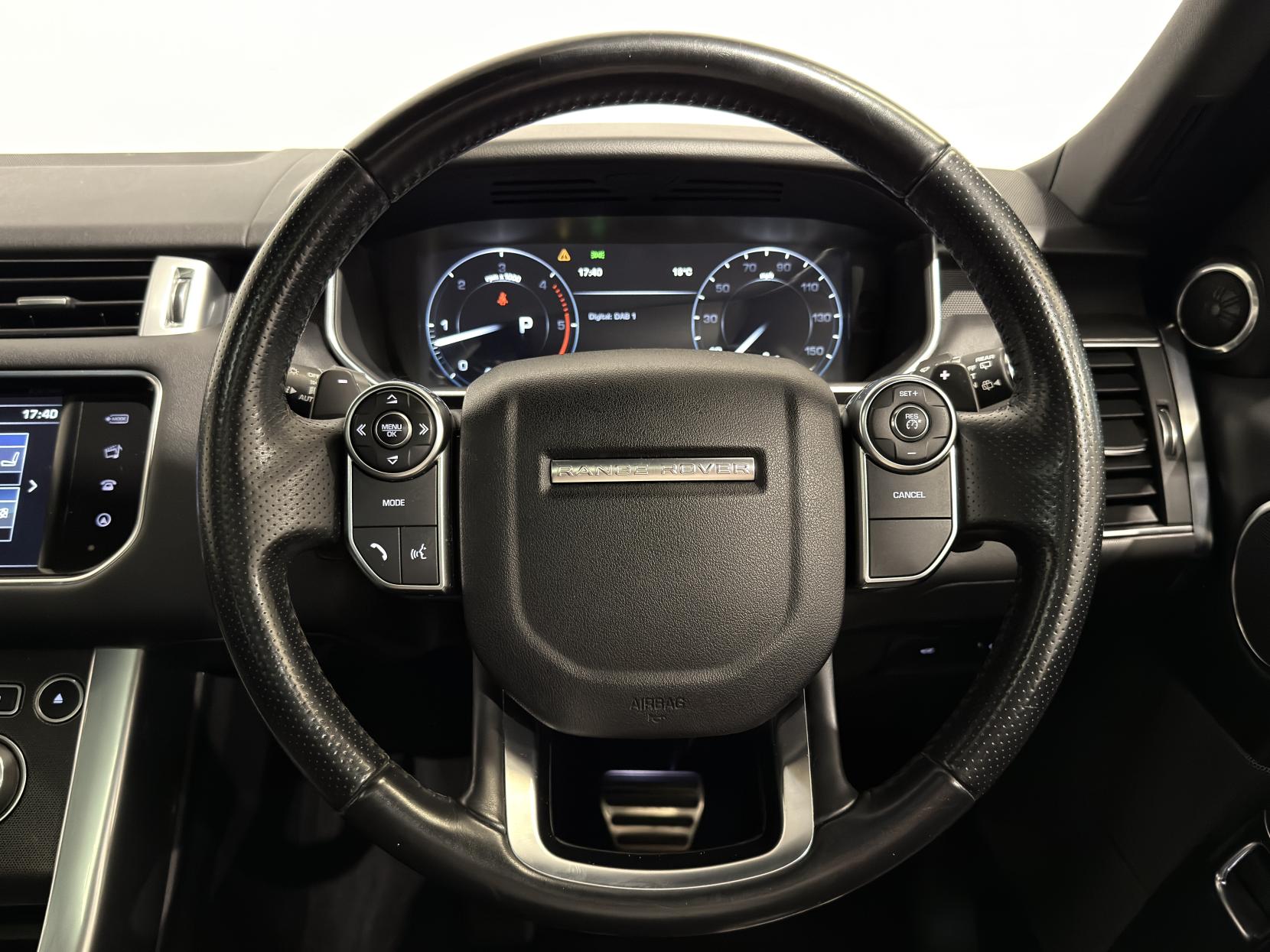 Land Rover Range Rover Sport 3.0 SD V6 HSE Dynamic SUV 5dr Diesel Auto 4WD Euro 6 (s/s) (306 ps)