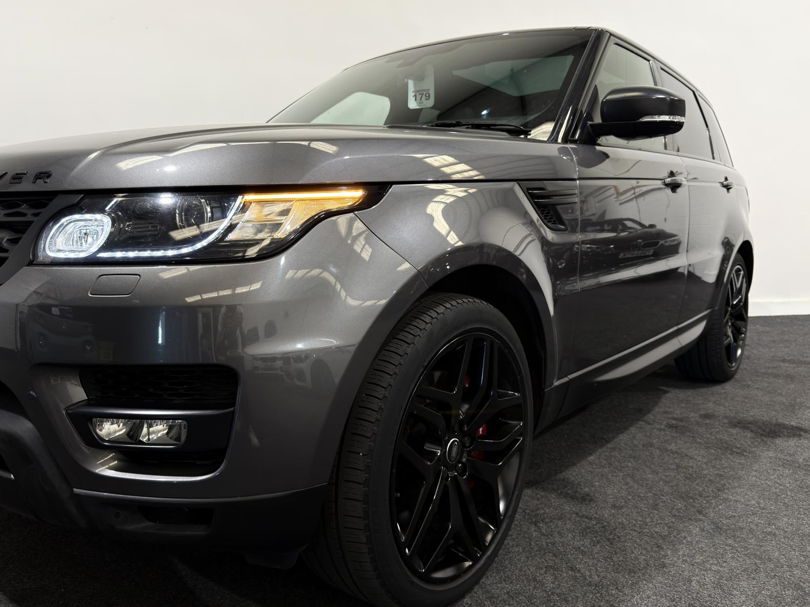 Land Rover Range Rover Sport 3.0 SD V6 HSE Dynamic SUV 5dr Diesel Auto 4WD Euro 6 (s/s) (306 ps)