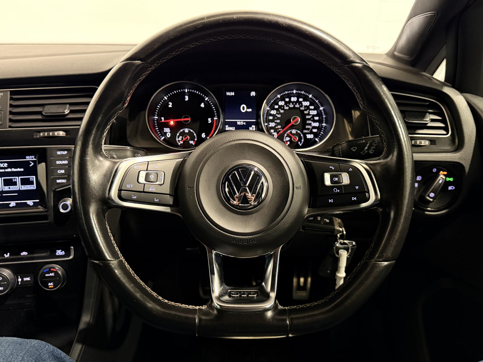 Volkswagen Golf 2.0 TDI BlueMotion Tech GTD Hatchback 5dr Diesel Manual Euro 6 (s/s) (184 ps)