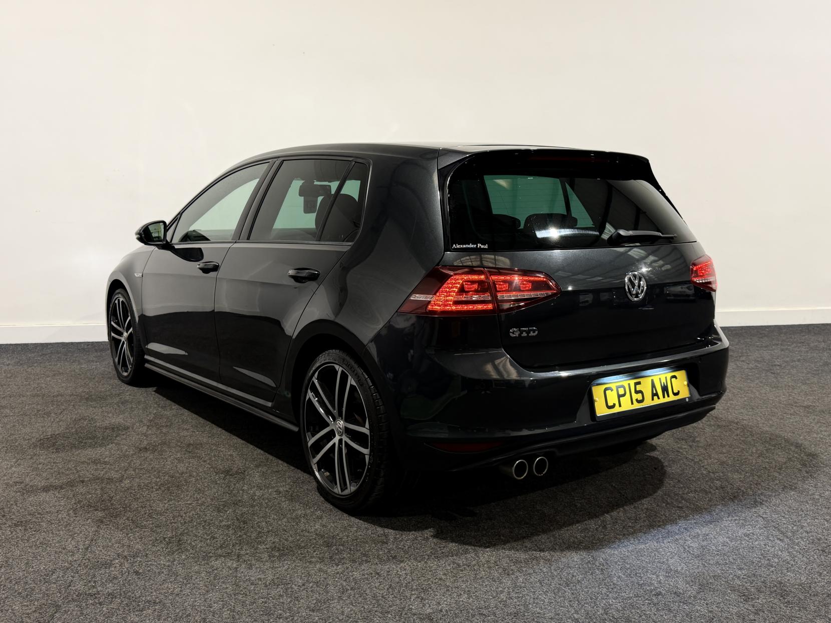 Volkswagen Golf 2.0 TDI BlueMotion Tech GTD Hatchback 5dr Diesel Manual Euro 6 (s/s) (184 ps)