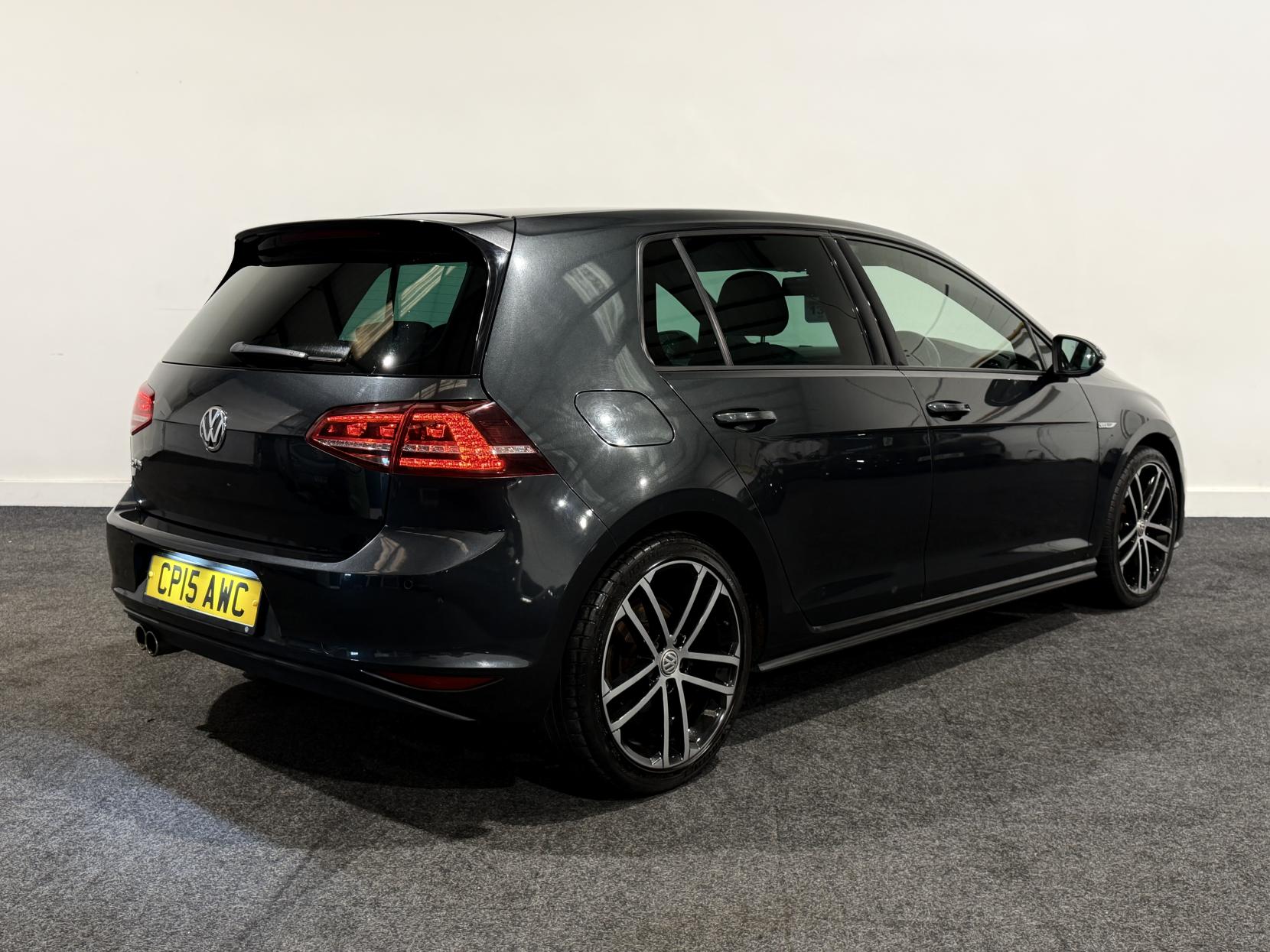 Volkswagen Golf 2.0 TDI BlueMotion Tech GTD Hatchback 5dr Diesel Manual Euro 6 (s/s) (184 ps)