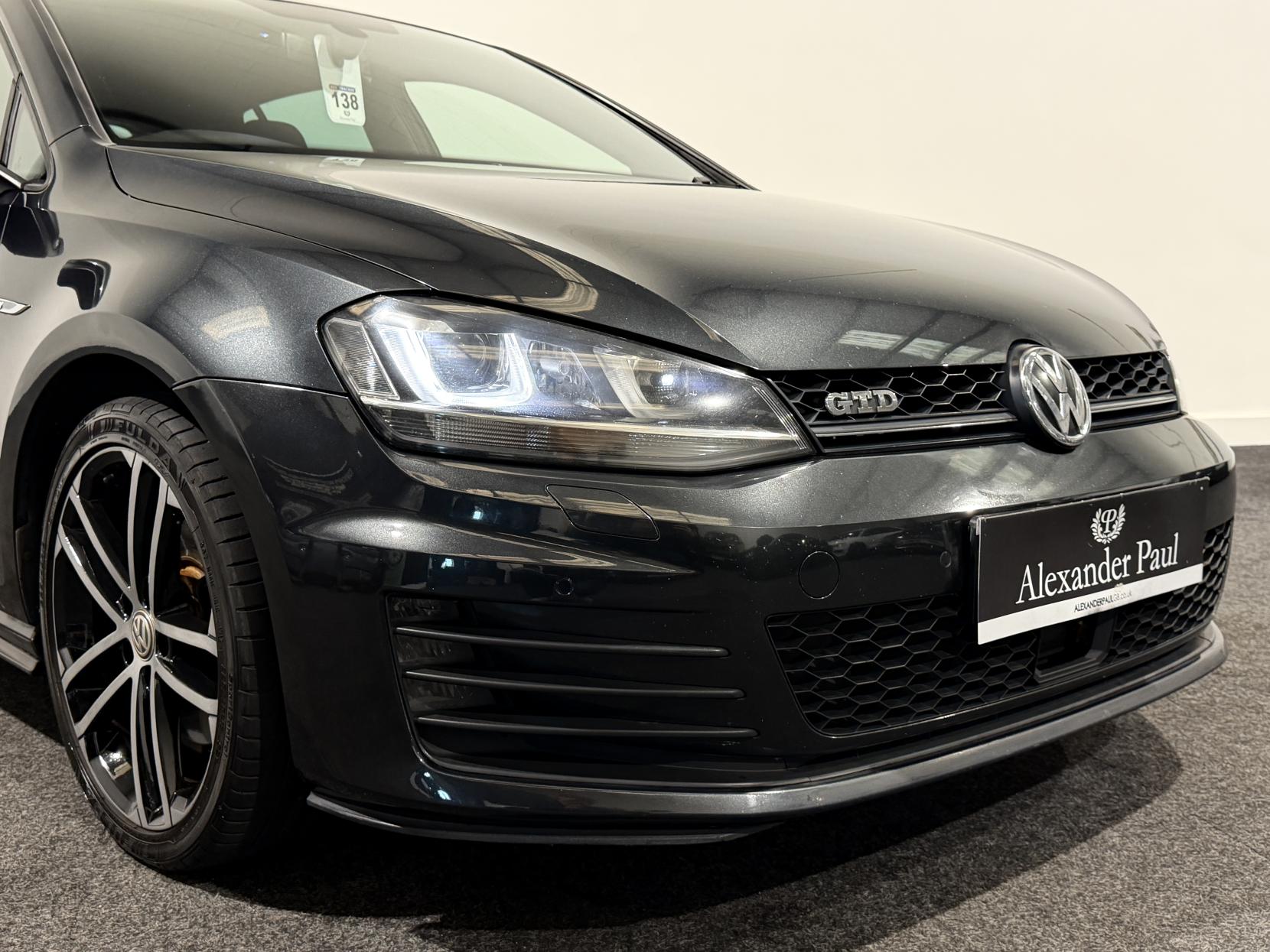 Volkswagen Golf 2.0 TDI BlueMotion Tech GTD Hatchback 5dr Diesel Manual Euro 6 (s/s) (184 ps)