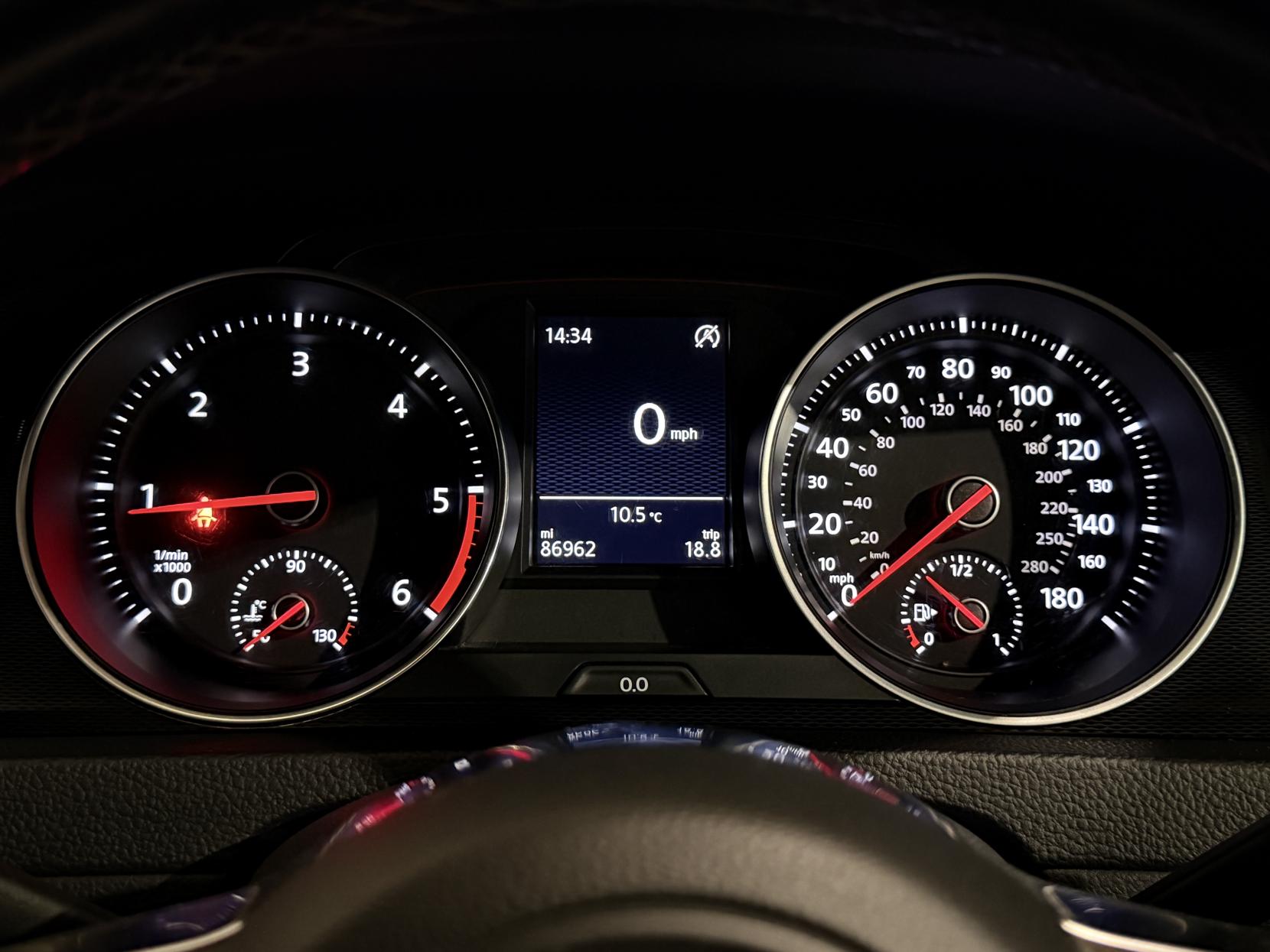 Volkswagen Golf 2.0 TDI BlueMotion Tech GTD Hatchback 5dr Diesel Manual Euro 6 (s/s) (184 ps)