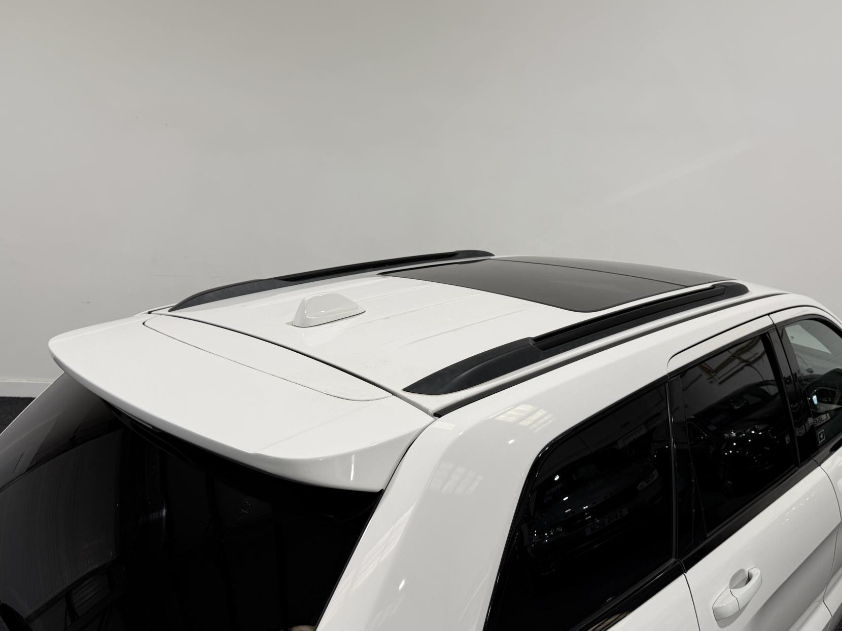 Jeep Grand Cherokee 3.0 V6 CRD Overland SUV 5dr Diesel Auto 4WD Euro 5 (247 bhp)