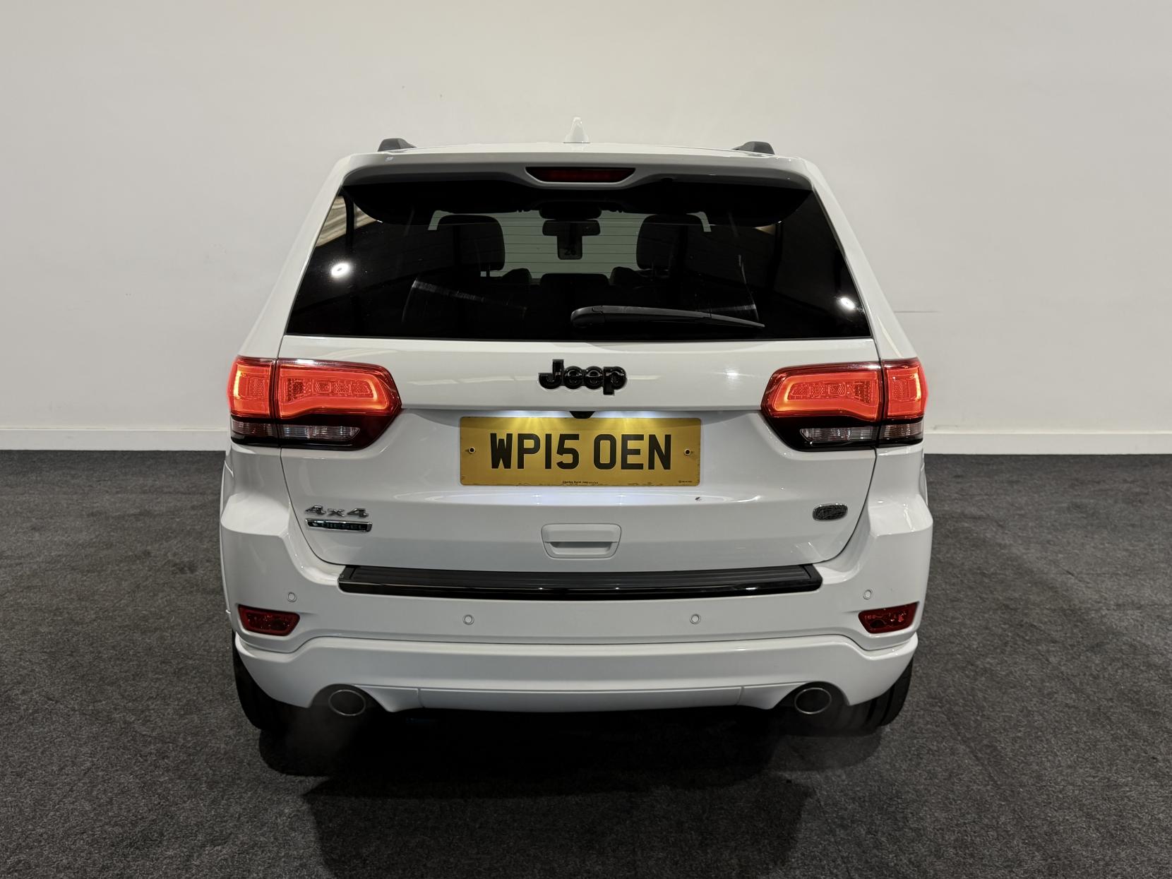 Jeep Grand Cherokee 3.0 V6 CRD Overland SUV 5dr Diesel Auto 4WD Euro 5 (247 bhp)