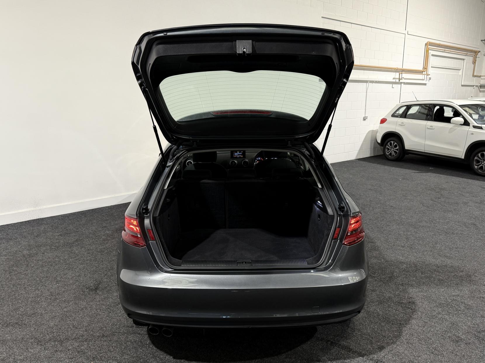 Audi A3 2.0 TDI SE Sportback 5dr Diesel Manual Euro 6 (s/s) (150 ps)