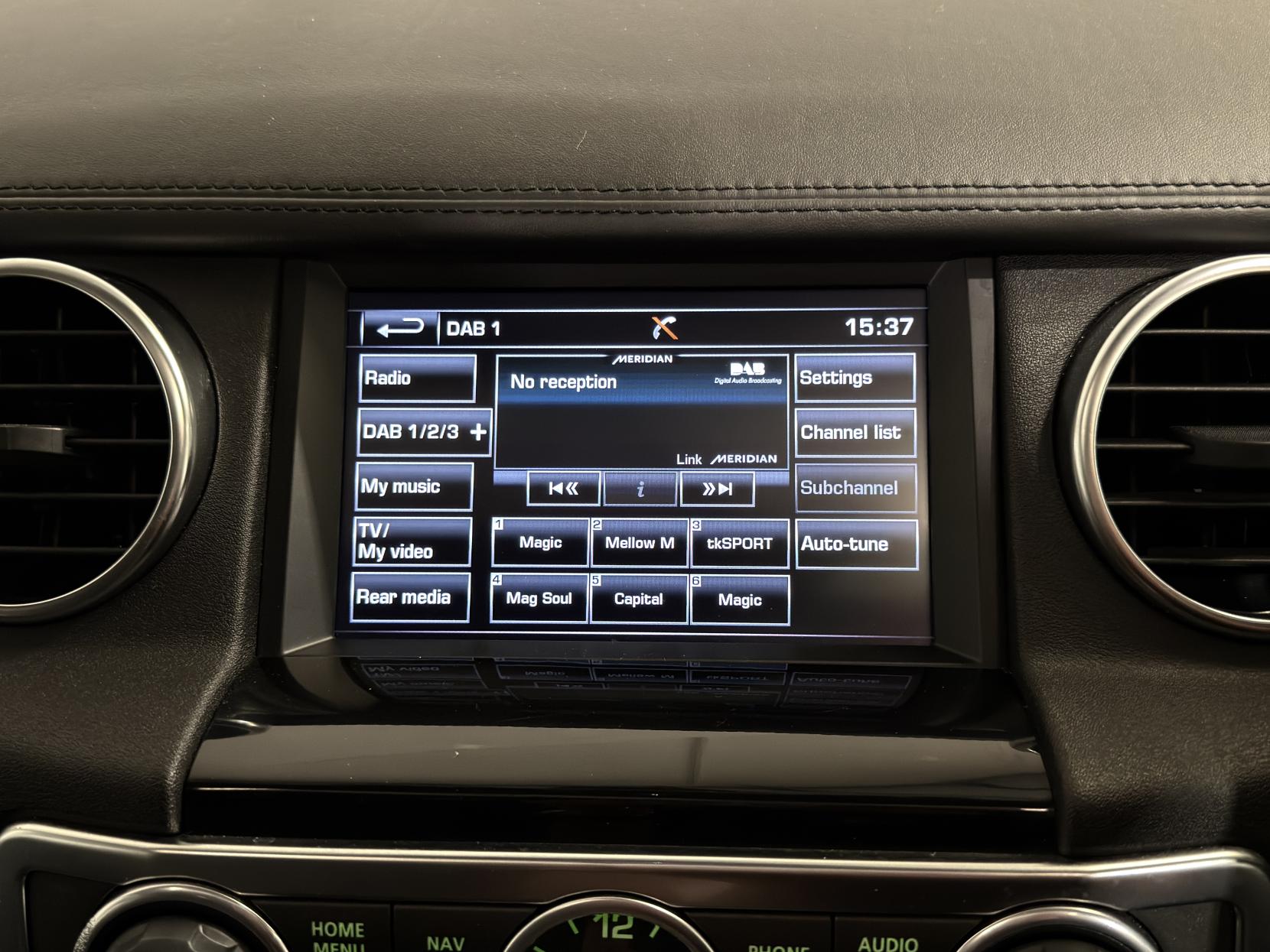Land Rover Discovery 4 3.0 SD V6 HSE Luxury SUV 5dr Diesel Auto 4WD Euro 6 (s/s) (256 bhp)