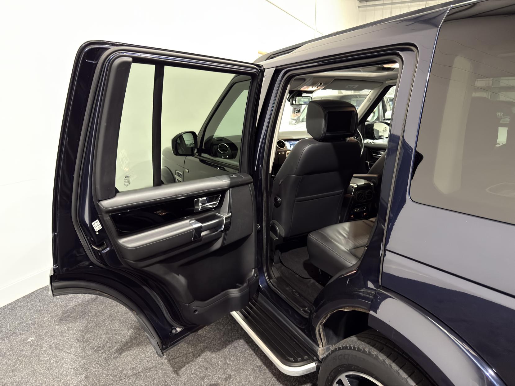 Land Rover Discovery 4 3.0 SD V6 HSE Luxury SUV 5dr Diesel Auto 4WD Euro 6 (s/s) (256 bhp)