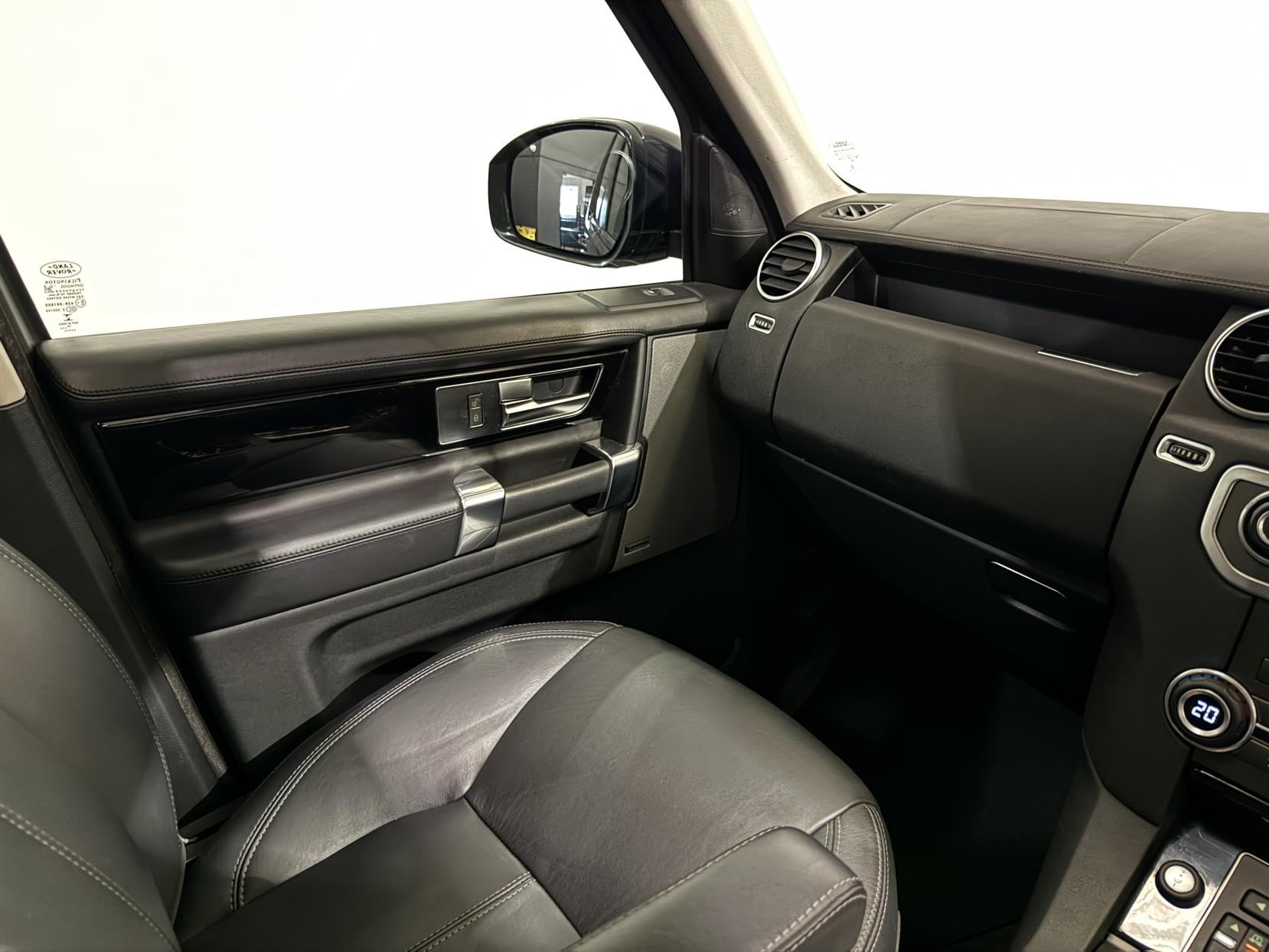 Land Rover Discovery 4 3.0 SD V6 HSE Luxury SUV 5dr Diesel Auto 4WD Euro 6 (s/s) (256 bhp)