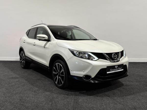 Nissan Qashqai 1.6 dCi Tekna SUV 5dr Diesel Manual 2WD Euro 5 (s/s) (130 ps)