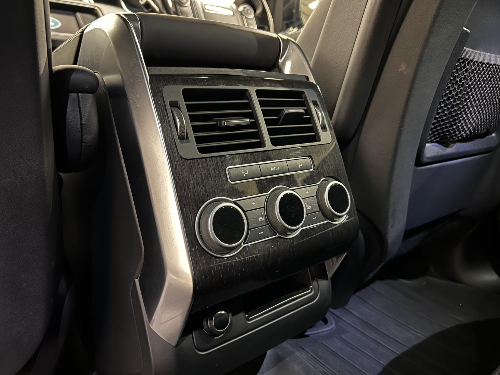 Land Rover Range Rover Sport 3.0 SD V6 Autobiography Dynamic SUV 5dr Diesel Auto 4WD Euro 6 (s/s) (306 ps)