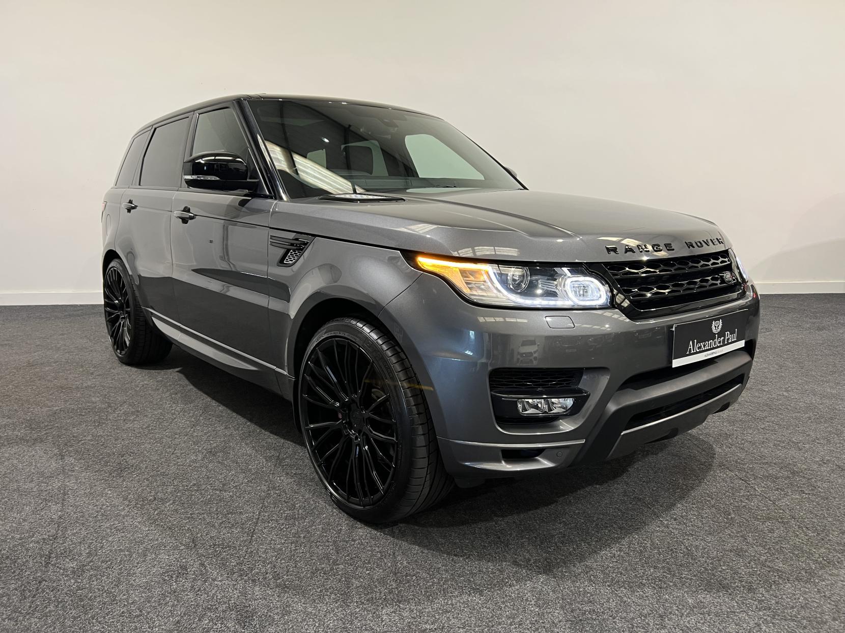 Land Rover Range Rover Sport 3.0 SD V6 Autobiography Dynamic SUV 5dr Diesel Auto 4WD Euro 6 (s/s) (306 ps)