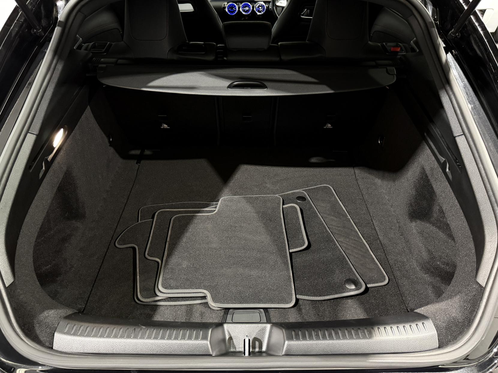 Mercedes-Benz CLA 1.3 CLA200 AMG Line (Executive) Shooting Brake 5dr Petrol 7G-DCT Euro 6 (s/s) (163 ps)