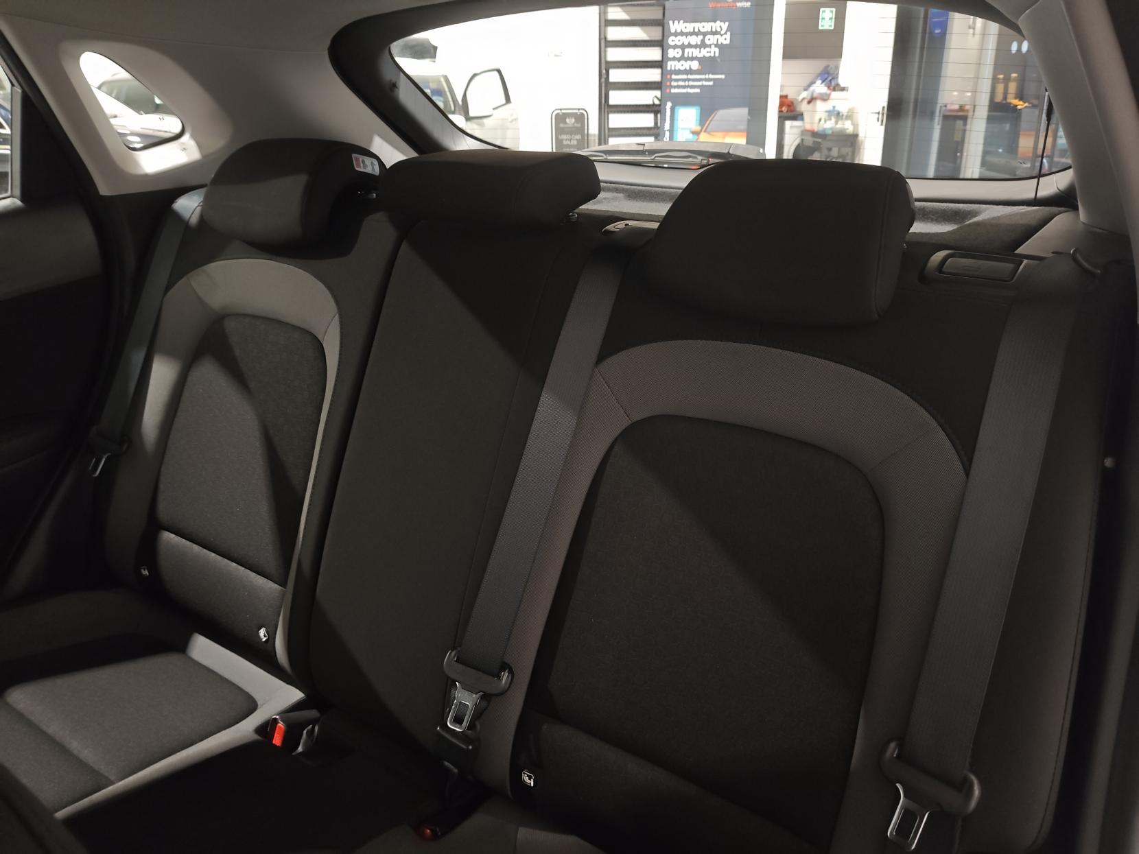 Hyundai KONA 1.0 T-GDi Blue Drive SE SUV 5dr Petrol Manual Euro 6 (s/s) (120 ps)