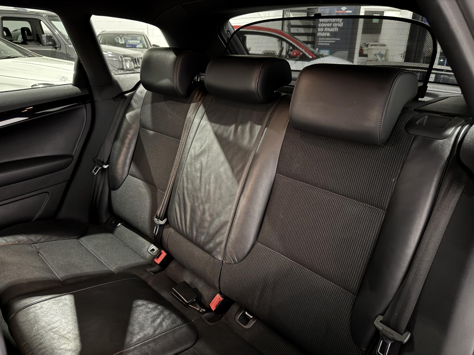 Audi A3 2.0 TFSI Black Edition Sportback 5dr Petrol S Tronic quattro Euro 5 (200 ps)