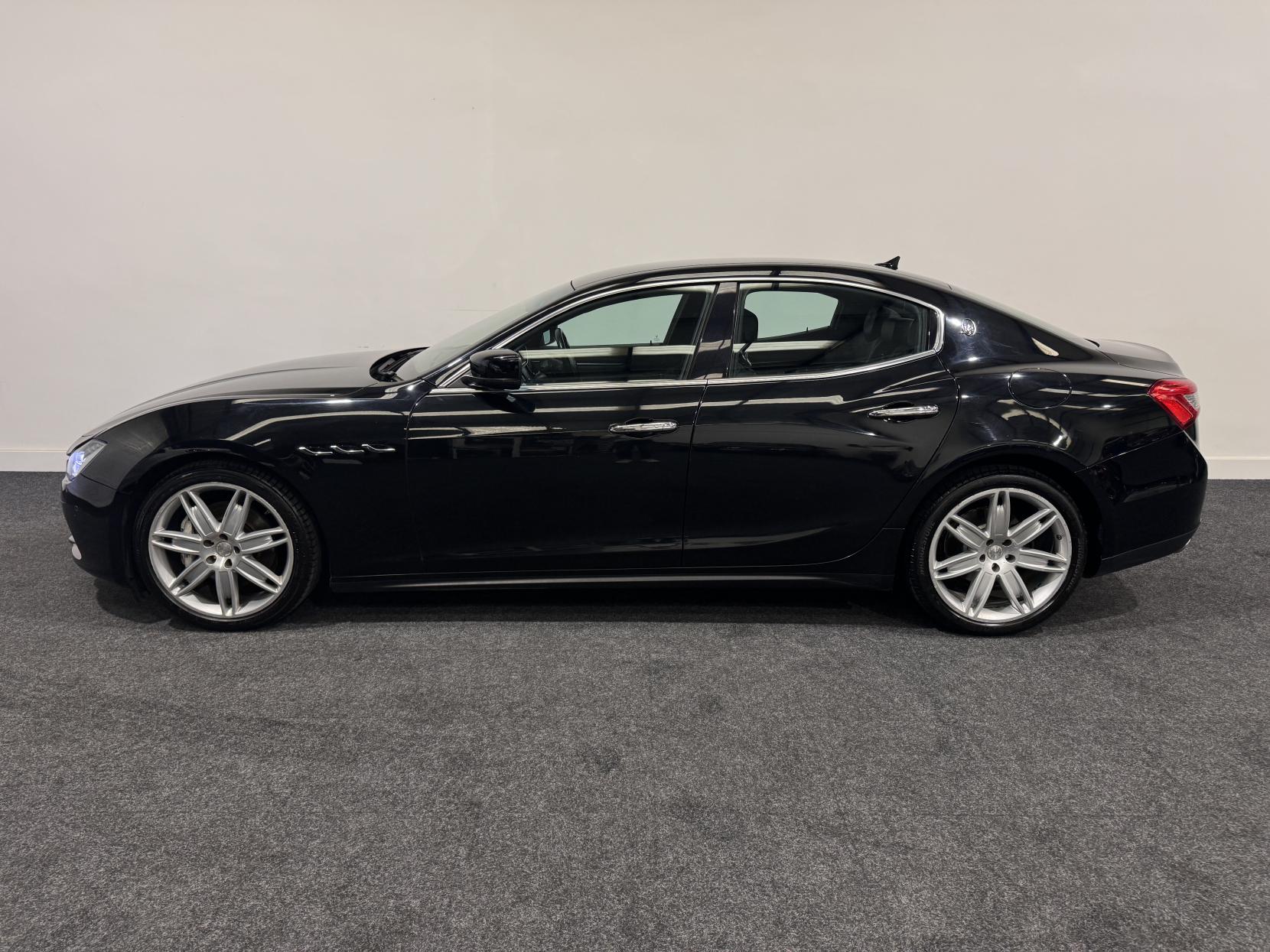 Maserati Ghibli 3.0D V6 Saloon 4dr Diesel ZF Euro 5 (s/s) (275 ps)