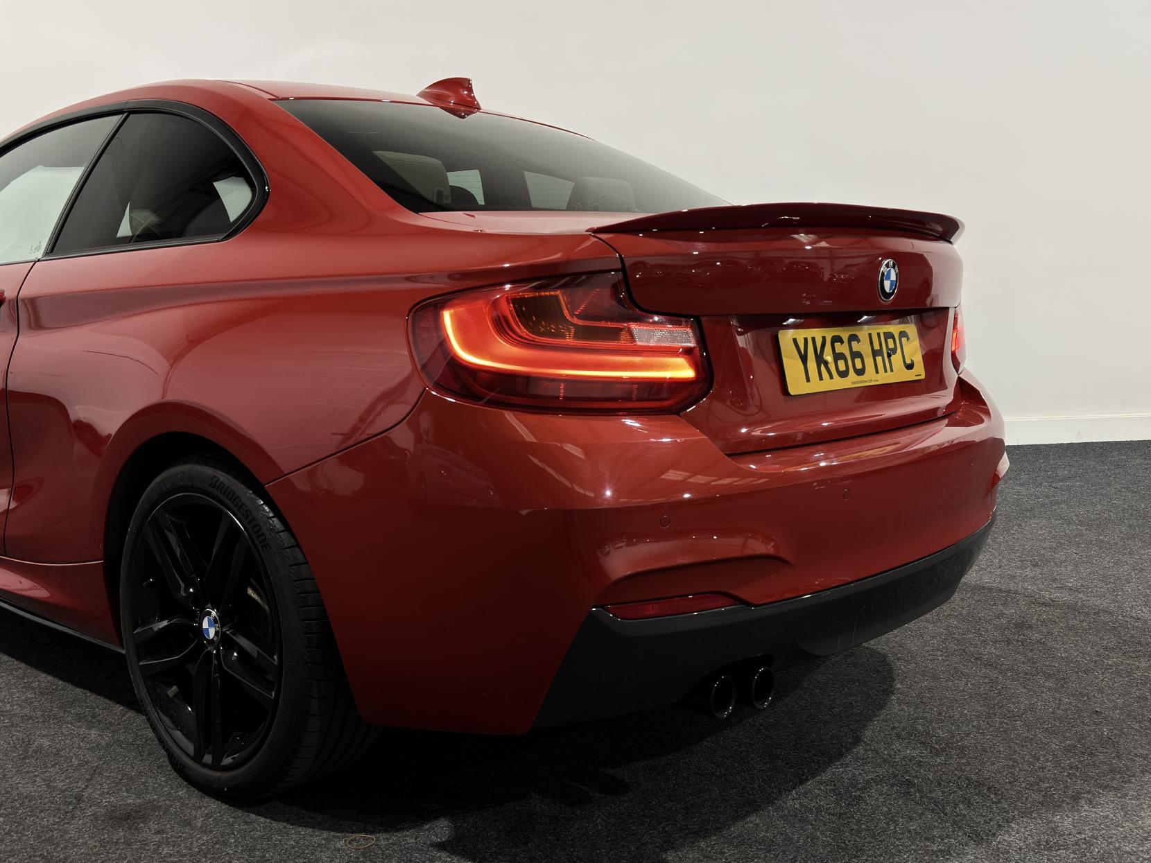 BMW 2 Series 2.0 220d M Sport Coupe 2dr Diesel Auto Euro 6 (s/s) (190 ps)