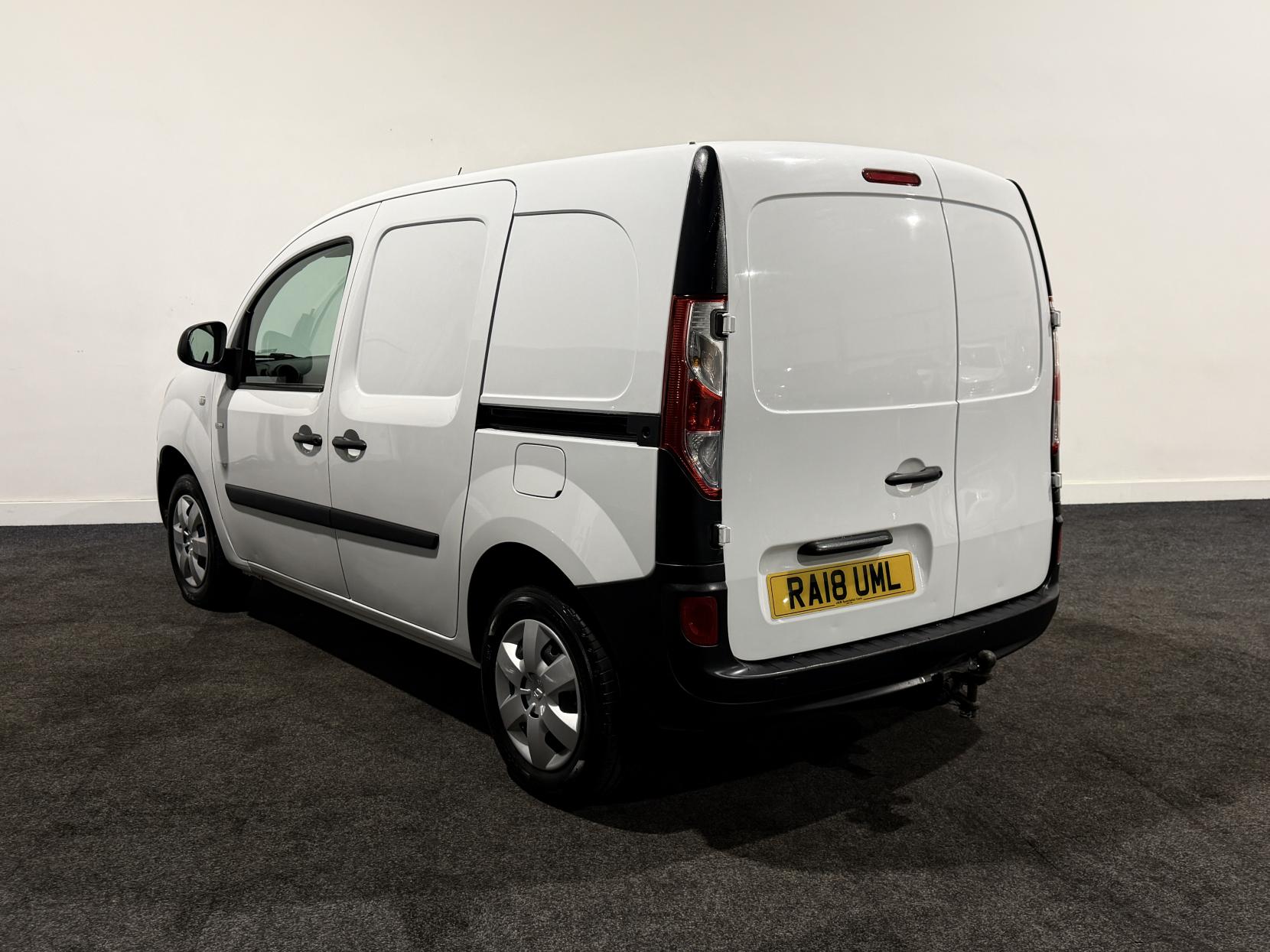 Renault Kangoo ZE 33kWh Business Panel Van 5dr Electric Auto MWB (i) (60 ps)