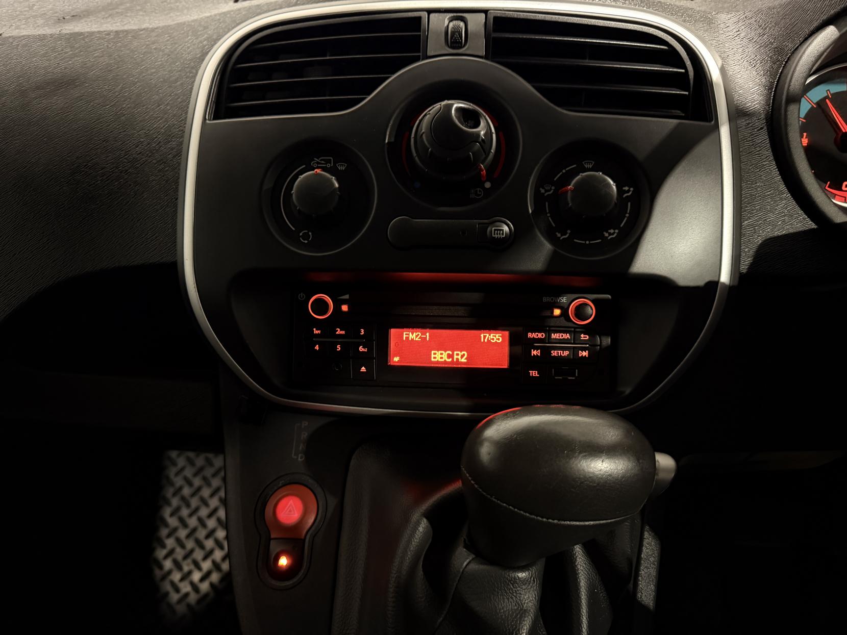 Renault Kangoo ZE 33kWh Business Panel Van 5dr Electric Auto MWB (i) (60 ps)