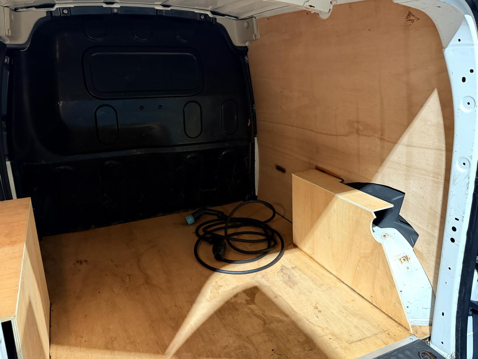 Renault Kangoo ZE 33kWh Business Panel Van 5dr Electric Auto MWB (i) (60 ps)