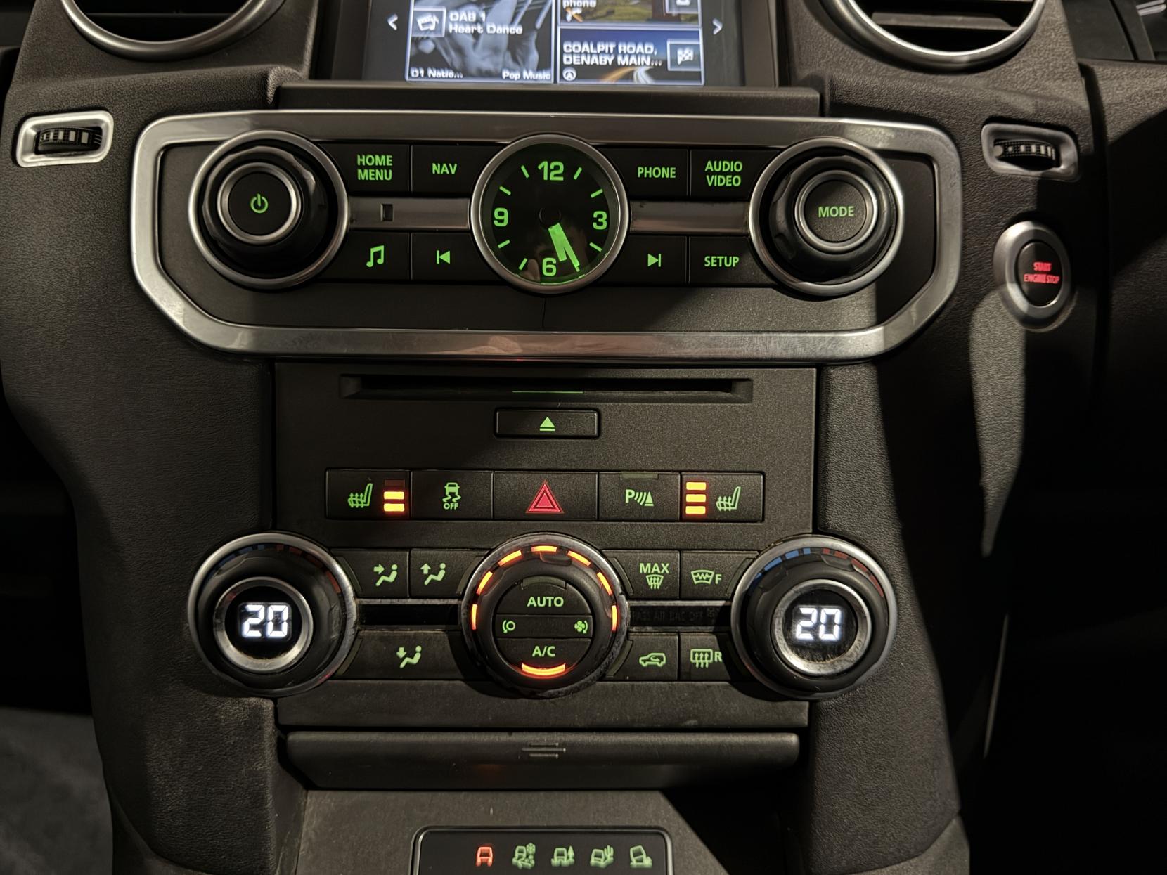 Land Rover Discovery 4 3.0 SD V6 SE Tech SUV 5dr Diesel Auto 4WD Euro 6 (s/s) (256 bhp)