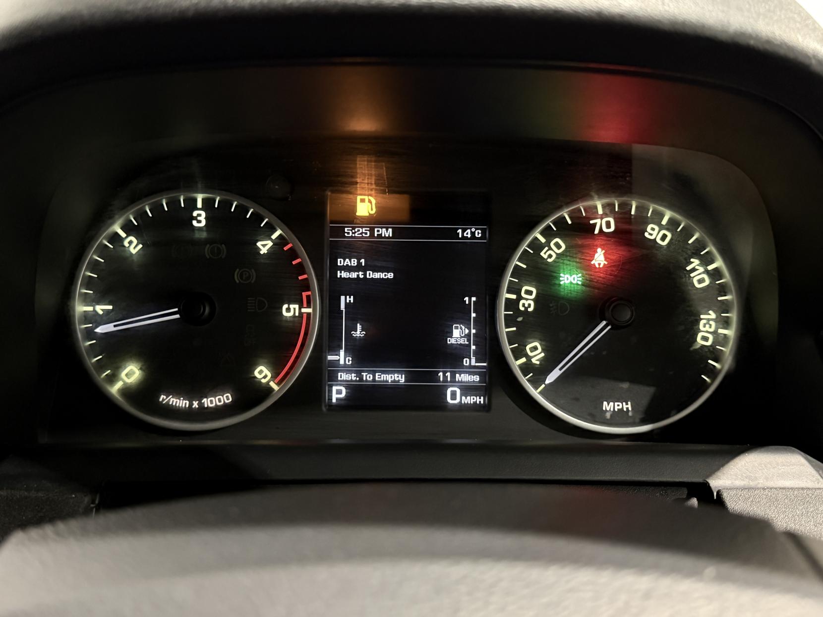 Land Rover Discovery 4 3.0 SD V6 SE Tech SUV 5dr Diesel Auto 4WD Euro 6 (s/s) (256 bhp)