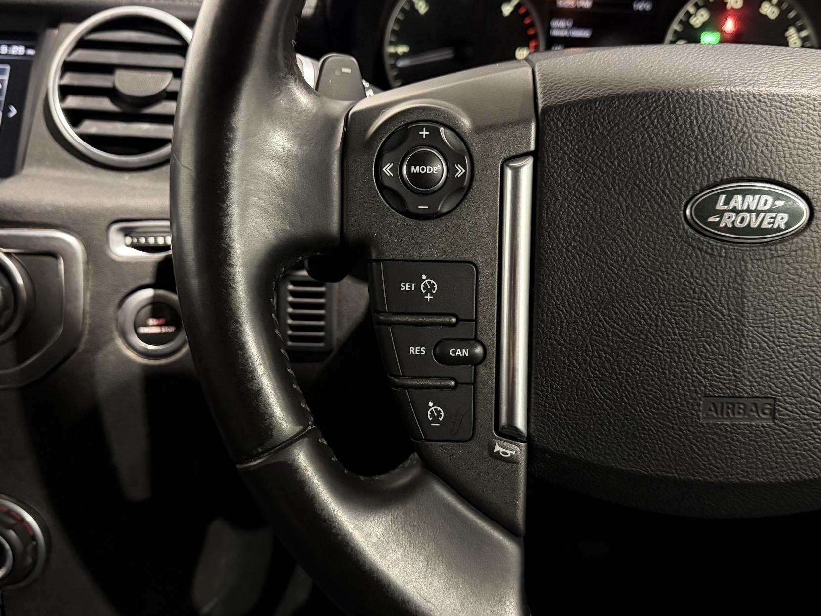 Land Rover Discovery 4 3.0 SD V6 SE Tech SUV 5dr Diesel Auto 4WD Euro 6 (s/s) (256 bhp)