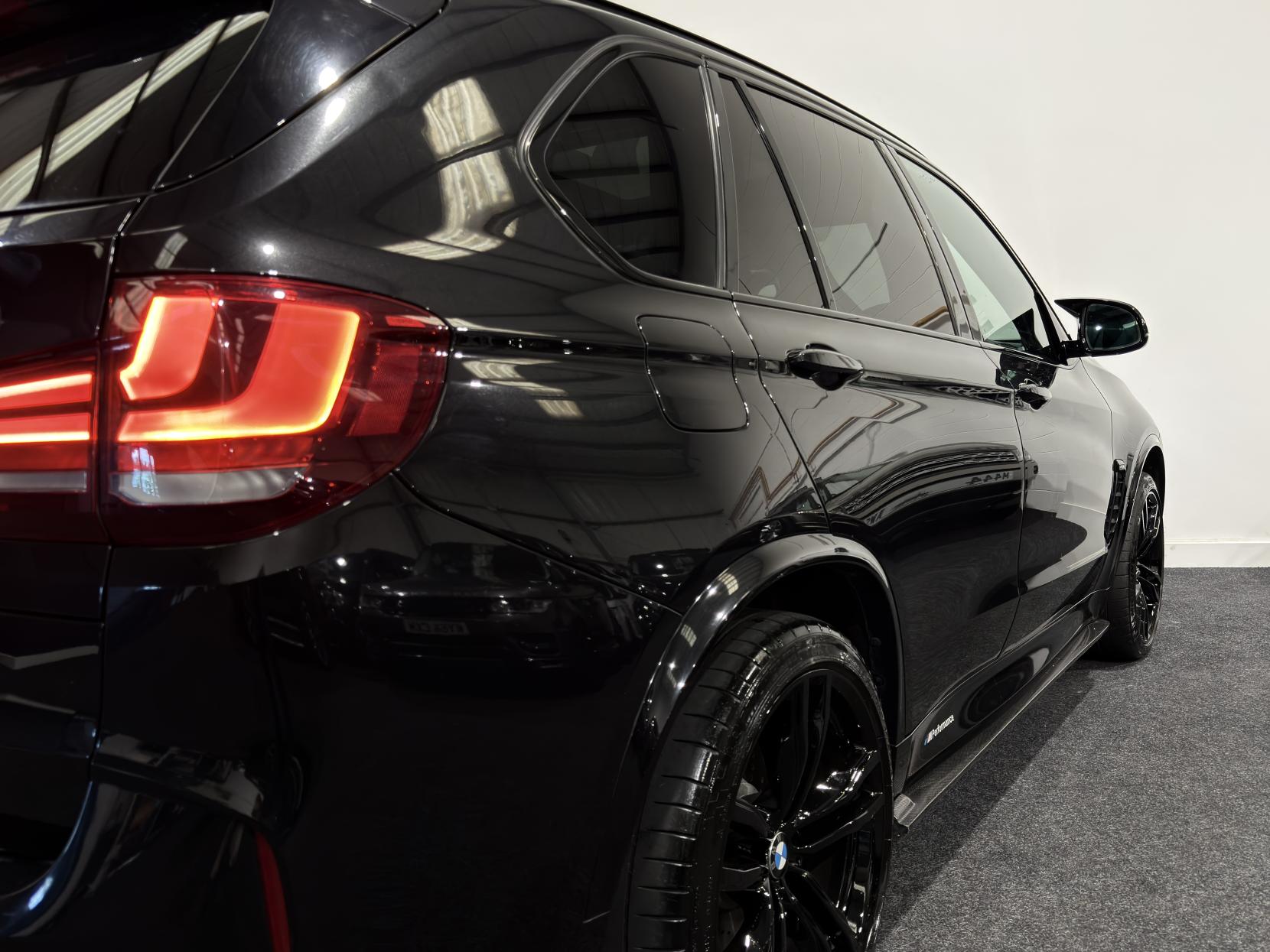 BMW X5 M 4.4 BiTurbo V8 SUV 5dr Petrol Auto xDrive Euro 6 (s/s) (5 Seat) (575 bhp)