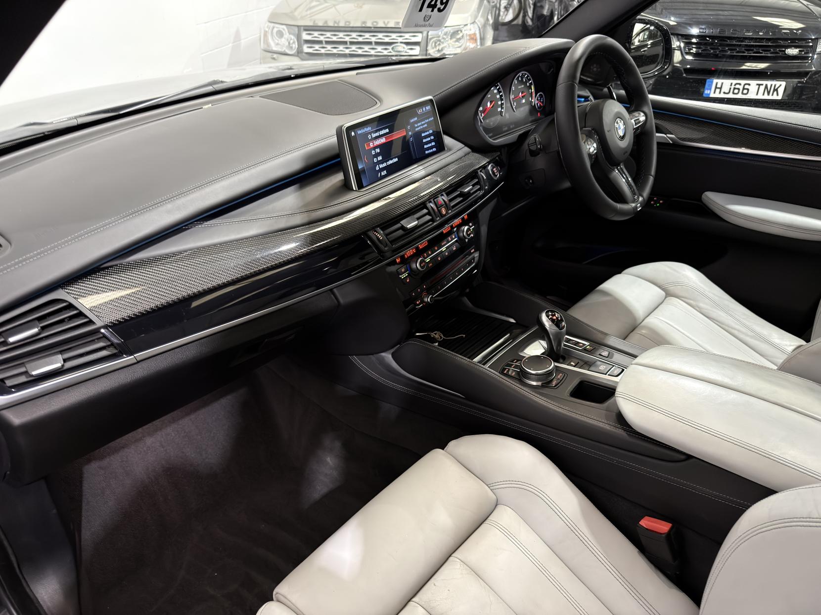 BMW X5 M 4.4 BiTurbo V8 SUV 5dr Petrol Auto xDrive Euro 6 (s/s) (5 Seat) (575 bhp)