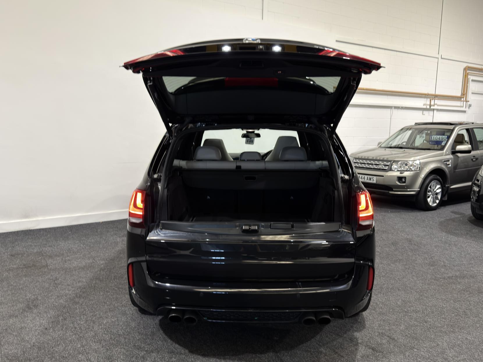 BMW X5 M 4.4 BiTurbo V8 SUV 5dr Petrol Auto xDrive Euro 6 (s/s) (5 Seat) (575 bhp)