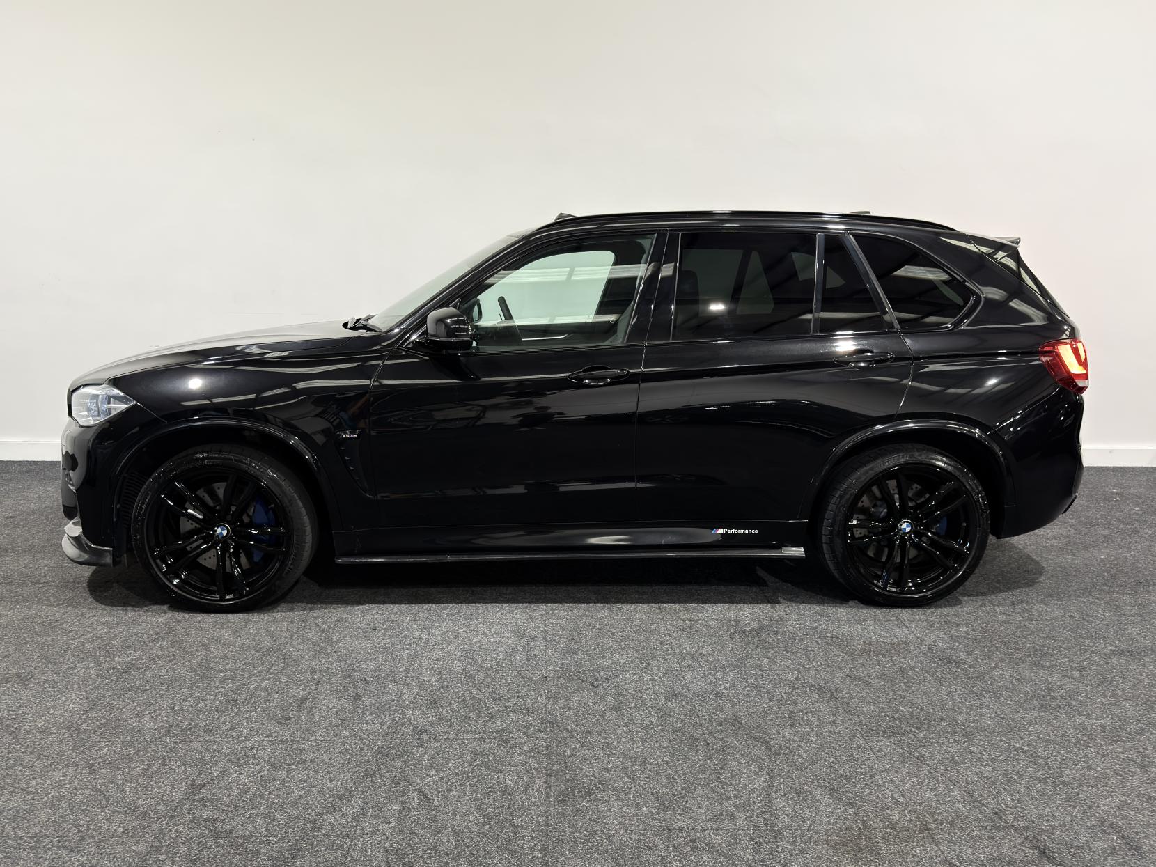 BMW X5 M 4.4 BiTurbo V8 SUV 5dr Petrol Auto xDrive Euro 6 (s/s) (5 Seat) (575 bhp)