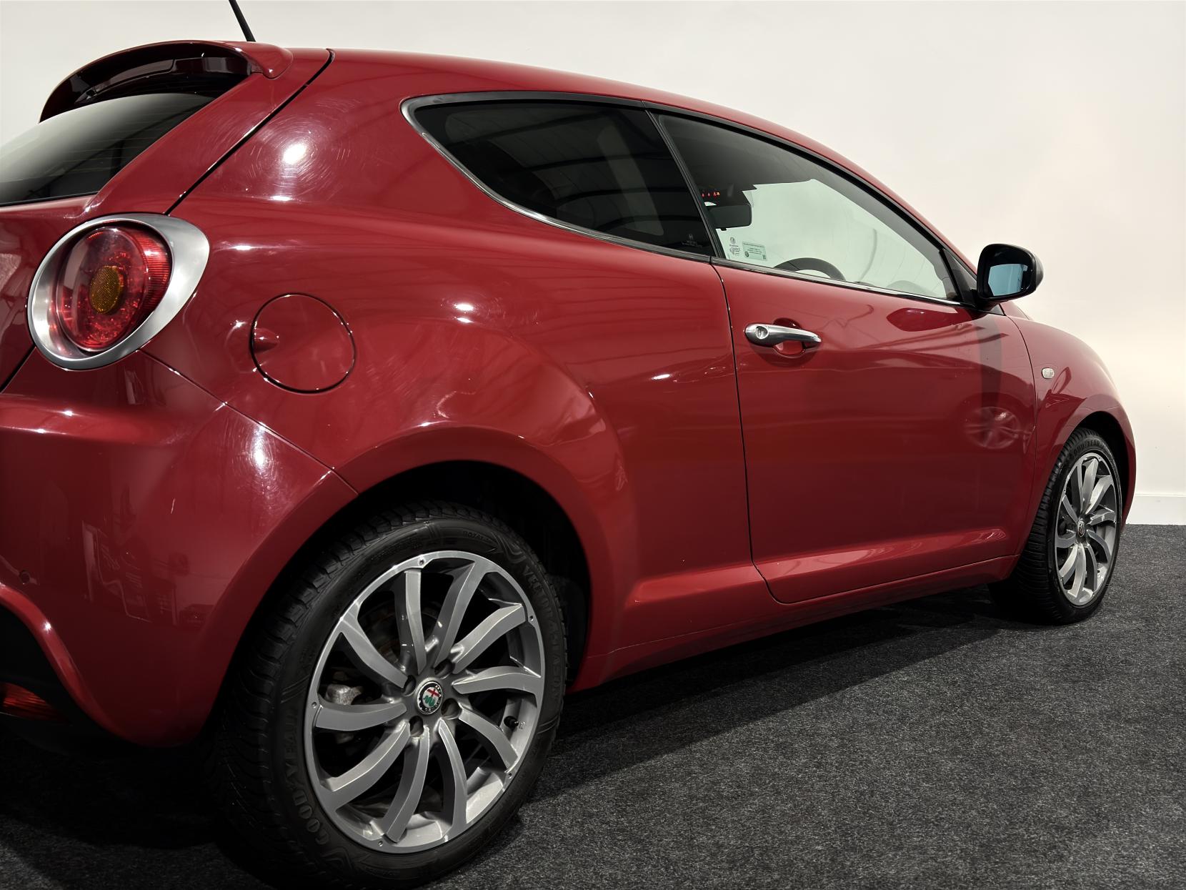 Alfa Romeo MiTo 875 TB TwinAir Super Hatchback 3dr Petrol Manual Euro 6 (s/s) (105 ps)