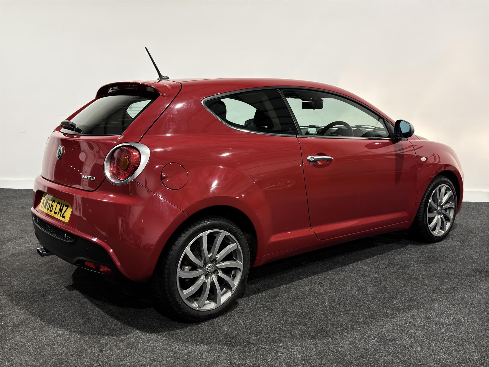 Alfa Romeo MiTo 875 TB TwinAir Super Hatchback 3dr Petrol Manual Euro 6 (s/s) (105 ps)