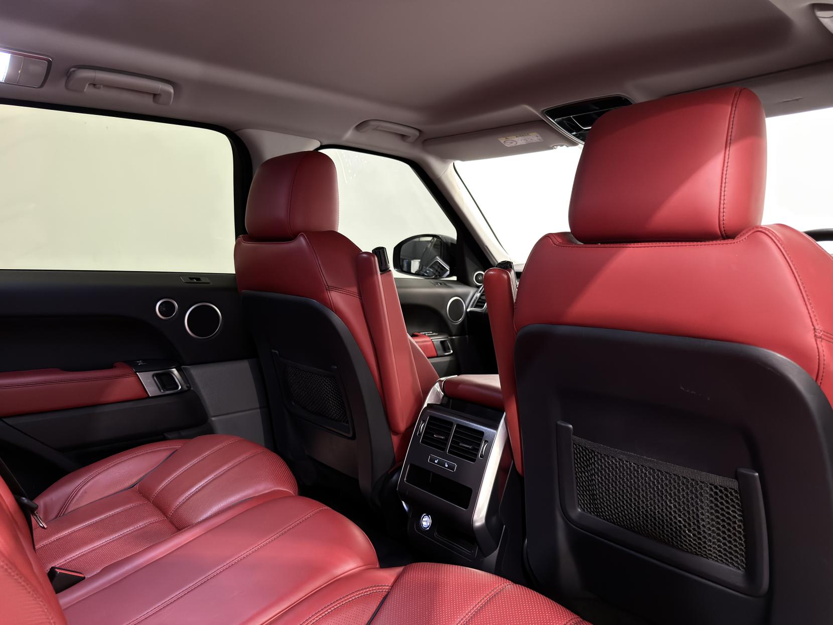 Land Rover Range Rover Sport 3.0 SD V6 HSE Dynamic SUV 5dr Diesel Auto 4WD Euro 6 (s/s) (306 ps)