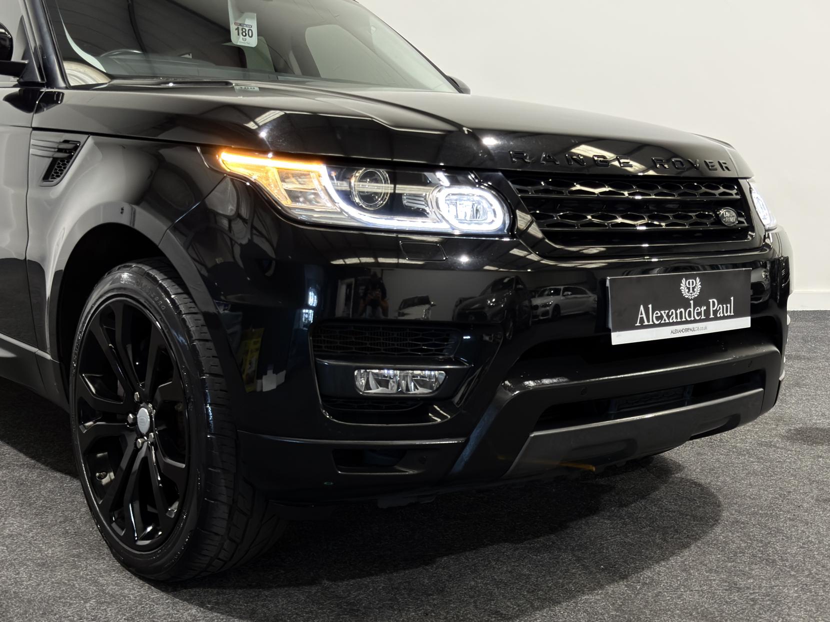 Land Rover Range Rover Sport 3.0 SD V6 HSE Dynamic SUV 5dr Diesel Auto 4WD Euro 6 (s/s) (306 ps)