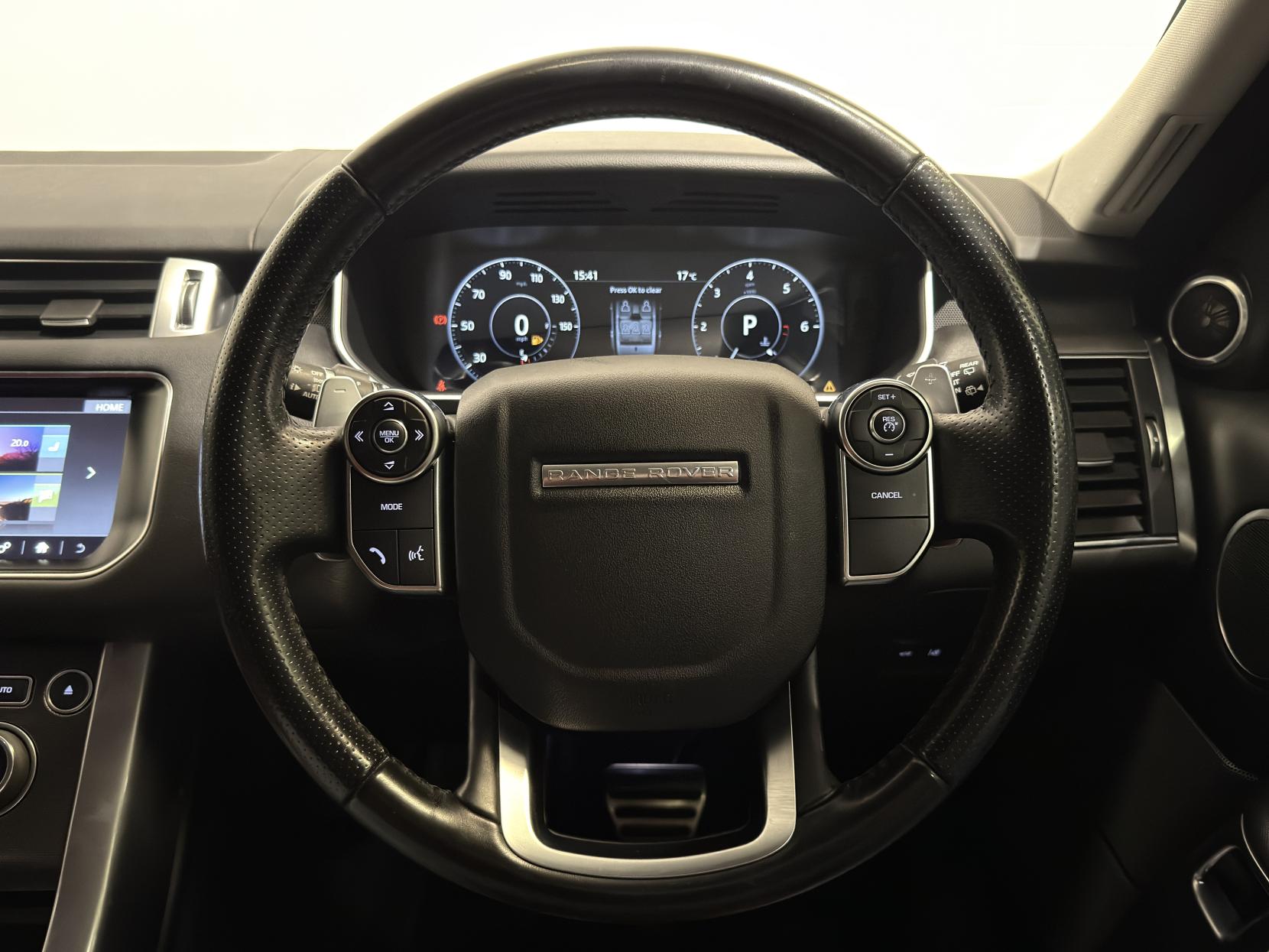 Land Rover Range Rover Sport 3.0 SD V6 HSE Dynamic SUV 5dr Diesel Auto 4WD Euro 6 (s/s) (306 ps)