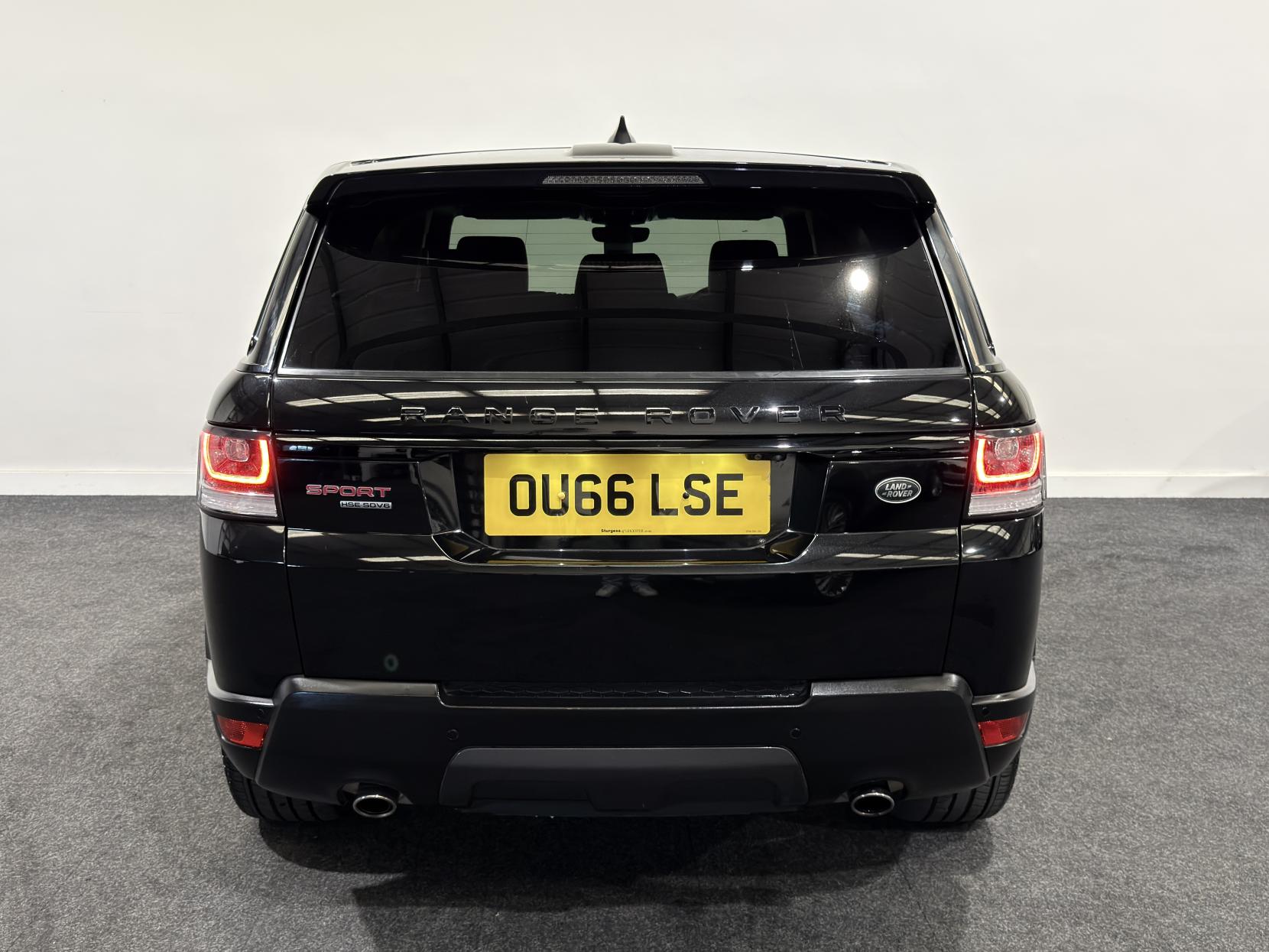 Land Rover Range Rover Sport 3.0 SD V6 HSE Dynamic SUV 5dr Diesel Auto 4WD Euro 6 (s/s) (306 ps)